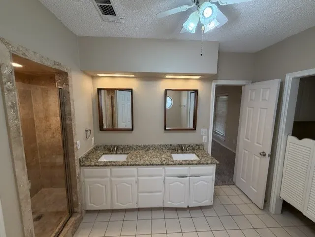 Single Family Residence For Rent in Collin County , 3504 Hilltop Lane, Plano, Texas 75023, 4 Bedroom, 2 Bathroom, 2 Garage spaces, 2,061 Sqft, built in 1983, mls#21332299, Real Estate Agent in Plano, Homes For Rent in Collin county, Homes For Rent in Plano, Realtor in Plano Texas, Real Estate Brokerage Independent Realty Texas, Luminita Cordes Realtor