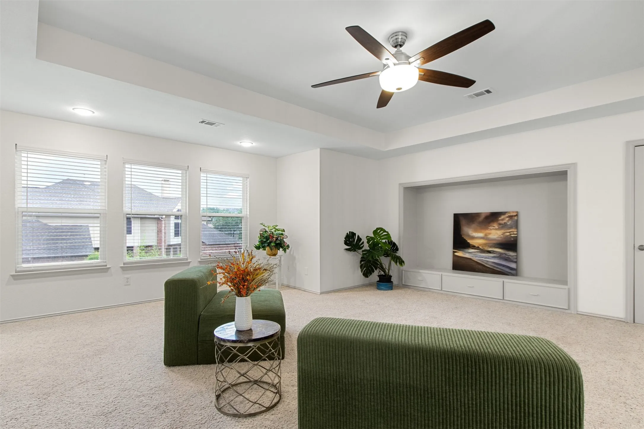 Single Family Residence For Sale in Dallas County , 966 Burns Crossing, Coppell, Texas 75019, 5 Bedroom, 5 Bathroom, 2 Garage spaces, 3,779 Sqft, built in 1994, mls#21332246, Real Estate Agent in Coppell, Homes For Sale in Dallas county, Homes For Sale in Coppell, Realtor in Coppell Texas, Real Estate Brokerage Independent Realty Texas, Luminita Cordes Realtor