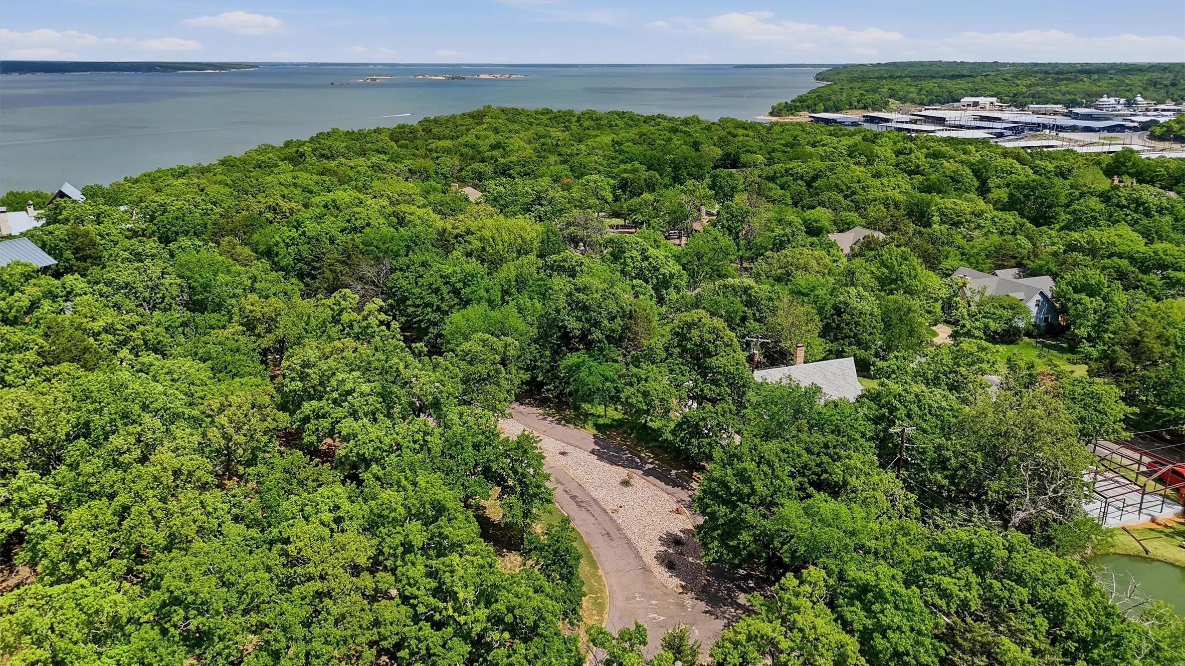 Unimproved Land For Sale in Grayson County , 0000 Oak Hills Drive, Pottsboro, Texas 75076, 0, 0, Garage spaces, 0 Sqft, built in 0, Price $150,000, mls#21307094, Real Estate Agent in Pottsboro, Homes For Sale in Grayson county, Homes For Sale in Pottsboro, Realtor in Pottsboro Texas, Real Estate Brokerage Independent Realty Texas, Luminita Cordes Realtor