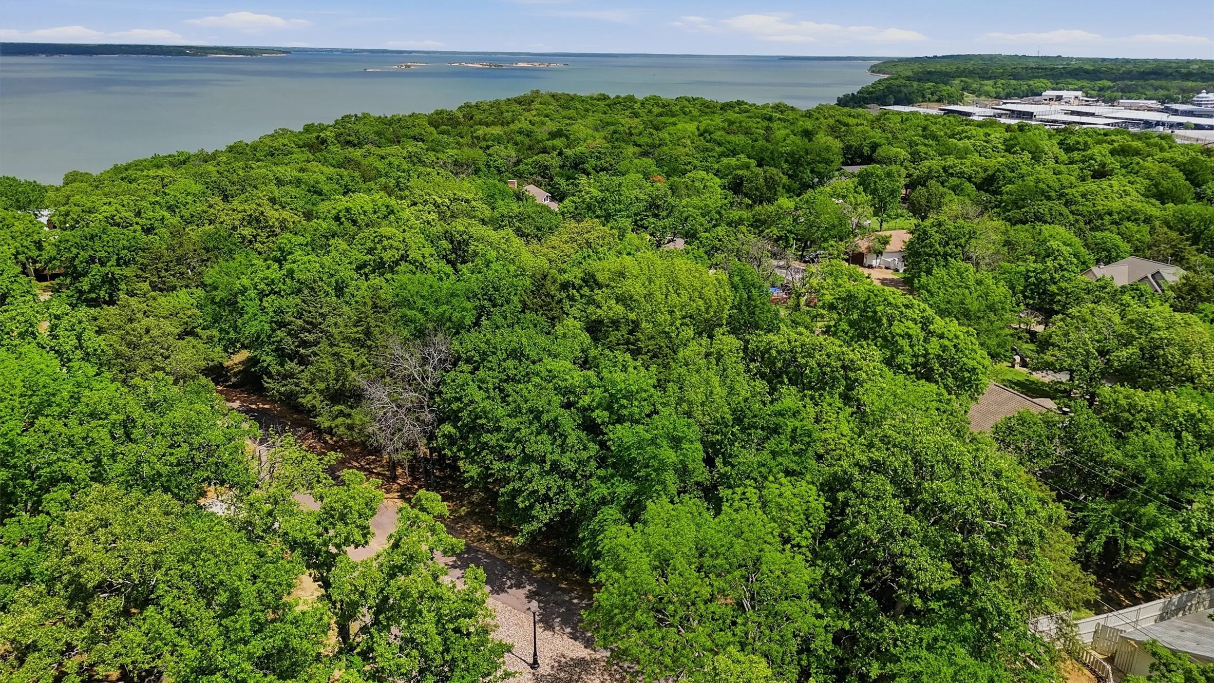 Unimproved Land For Sale in Grayson County , 0000 Oak Hills Drive, Pottsboro, Texas 75076, 0, 0, Garage spaces, 0 Sqft, built in 0, Price $150,000, mls#21307094, Real Estate Agent in Pottsboro, Homes For Sale in Grayson county, Homes For Sale in Pottsboro, Realtor in Pottsboro Texas, Real Estate Brokerage Independent Realty Texas, Luminita Cordes Realtor