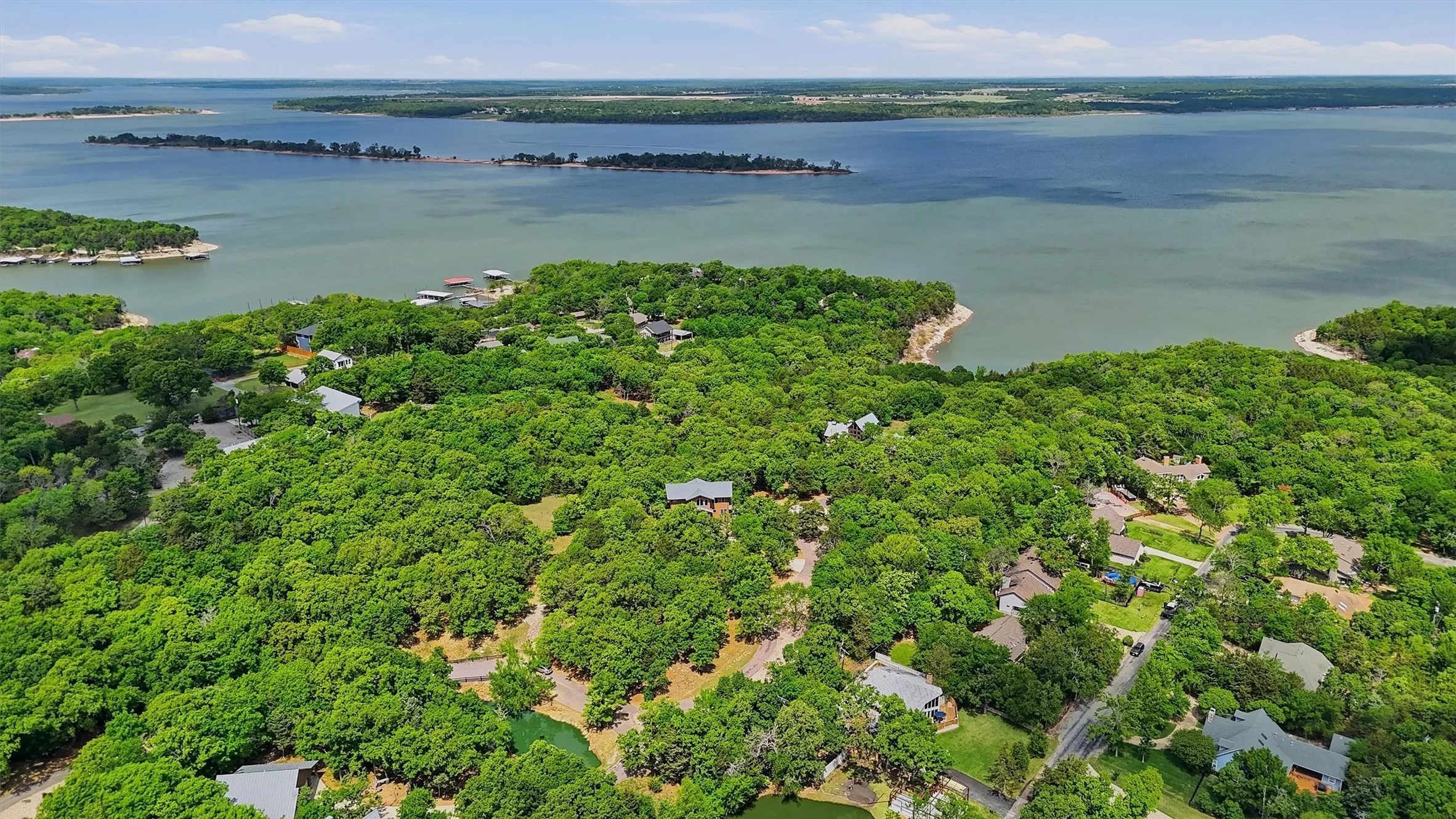 Unimproved Land For Sale in Grayson County , 0000 Oak Hills Drive, Pottsboro, Texas 75076, 0, 0, Garage spaces, 0 Sqft, built in 0, Price $150,000, mls#21307094, Real Estate Agent in Pottsboro, Homes For Sale in Grayson county, Homes For Sale in Pottsboro, Realtor in Pottsboro Texas, Real Estate Brokerage Independent Realty Texas, Luminita Cordes Realtor