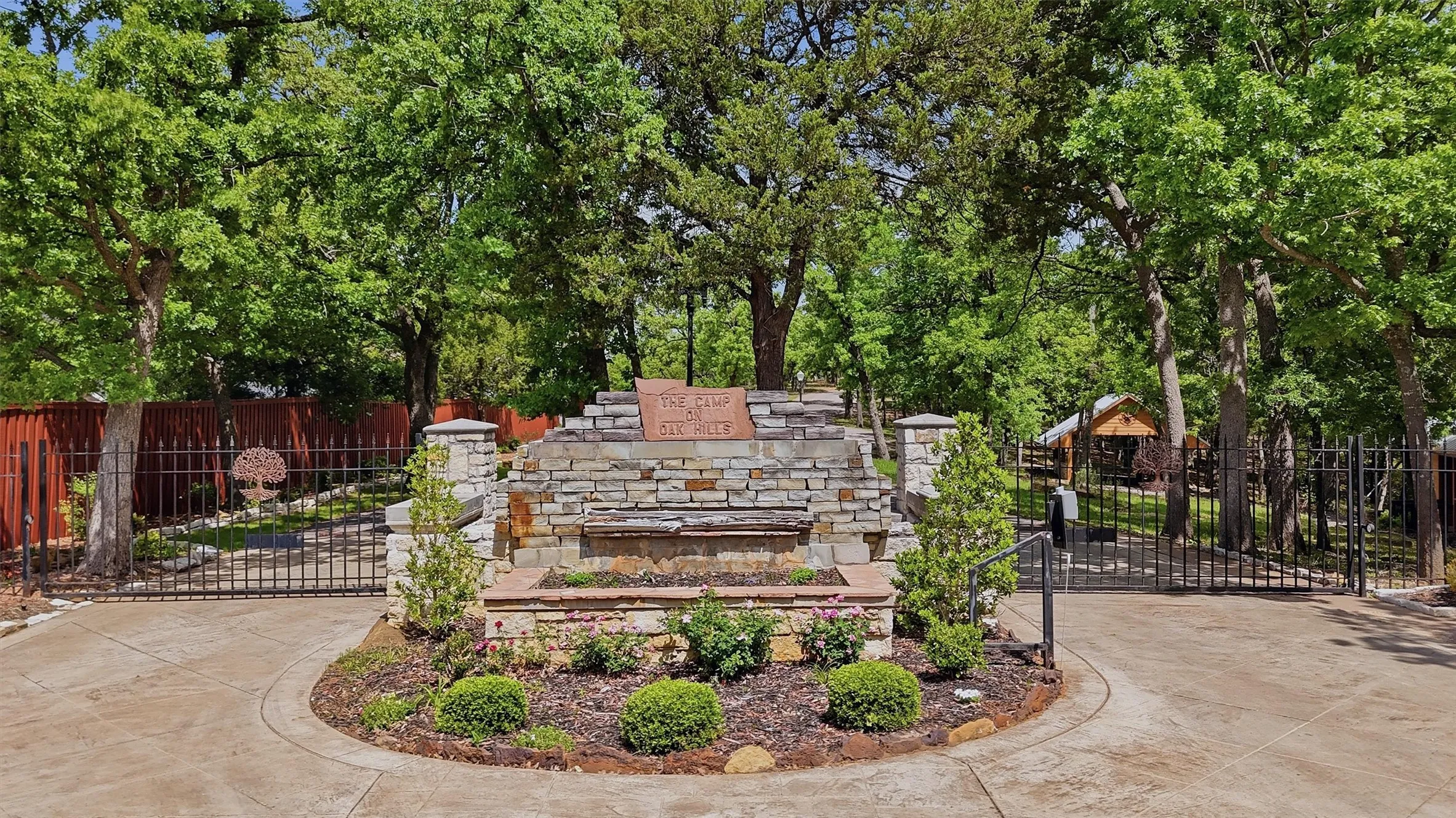 Unimproved Land For Sale in Grayson County , 0000 Oak Hills Drive, Pottsboro, Texas 75076, 0, 0, Garage spaces, 0 Sqft, built in 0, Price $150,000, mls#21307094, Real Estate Agent in Pottsboro, Homes For Sale in Grayson county, Homes For Sale in Pottsboro, Realtor in Pottsboro Texas, Real Estate Brokerage Independent Realty Texas, Luminita Cordes Realtor