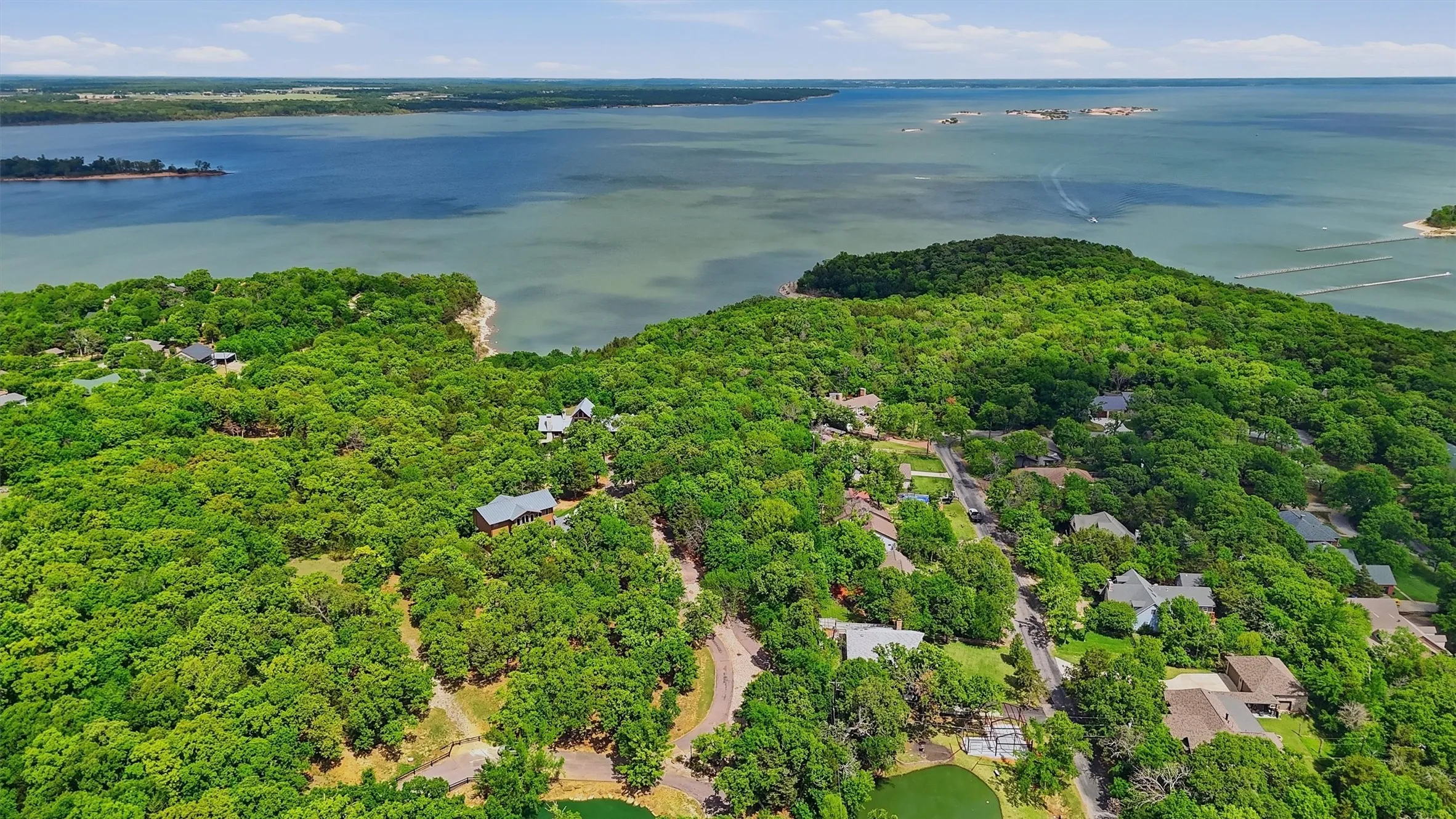 Unimproved Land For Sale in Grayson County , 0000 Oak Hills Drive, Pottsboro, Texas 75076, 0, 0, Garage spaces, 0 Sqft, built in 0, Price $150,000, mls#21307094, Real Estate Agent in Pottsboro, Homes For Sale in Grayson county, Homes For Sale in Pottsboro, Realtor in Pottsboro Texas, Real Estate Brokerage Independent Realty Texas, Luminita Cordes Realtor
