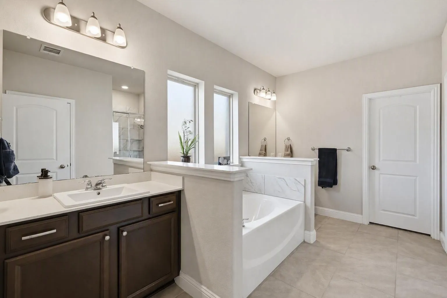 master bathroom countertops quartz