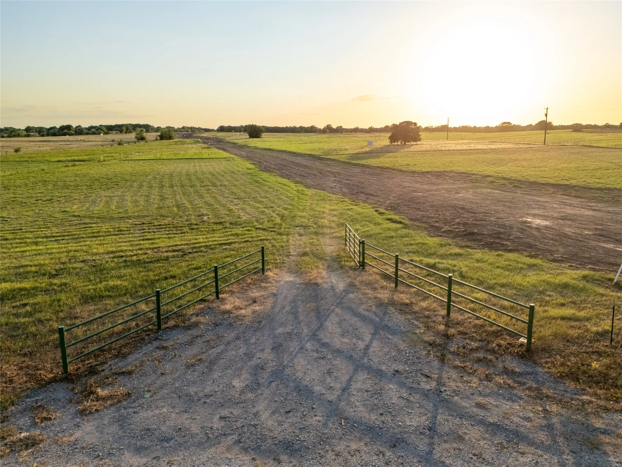 Unimproved Land For Sale in Wise County , 300 County Road 1475, Alvord, Texas 76225, 0, 0, Garage spaces, 0 Sqft, built in 0, Price $195,520, mls#21332154, Real Estate Agent in Alvord, Homes For Sale in Wise county, Homes For Sale in Alvord, Realtor in Alvord Texas, Real Estate Brokerage Independent Realty Texas, Luminita Cordes Realtor