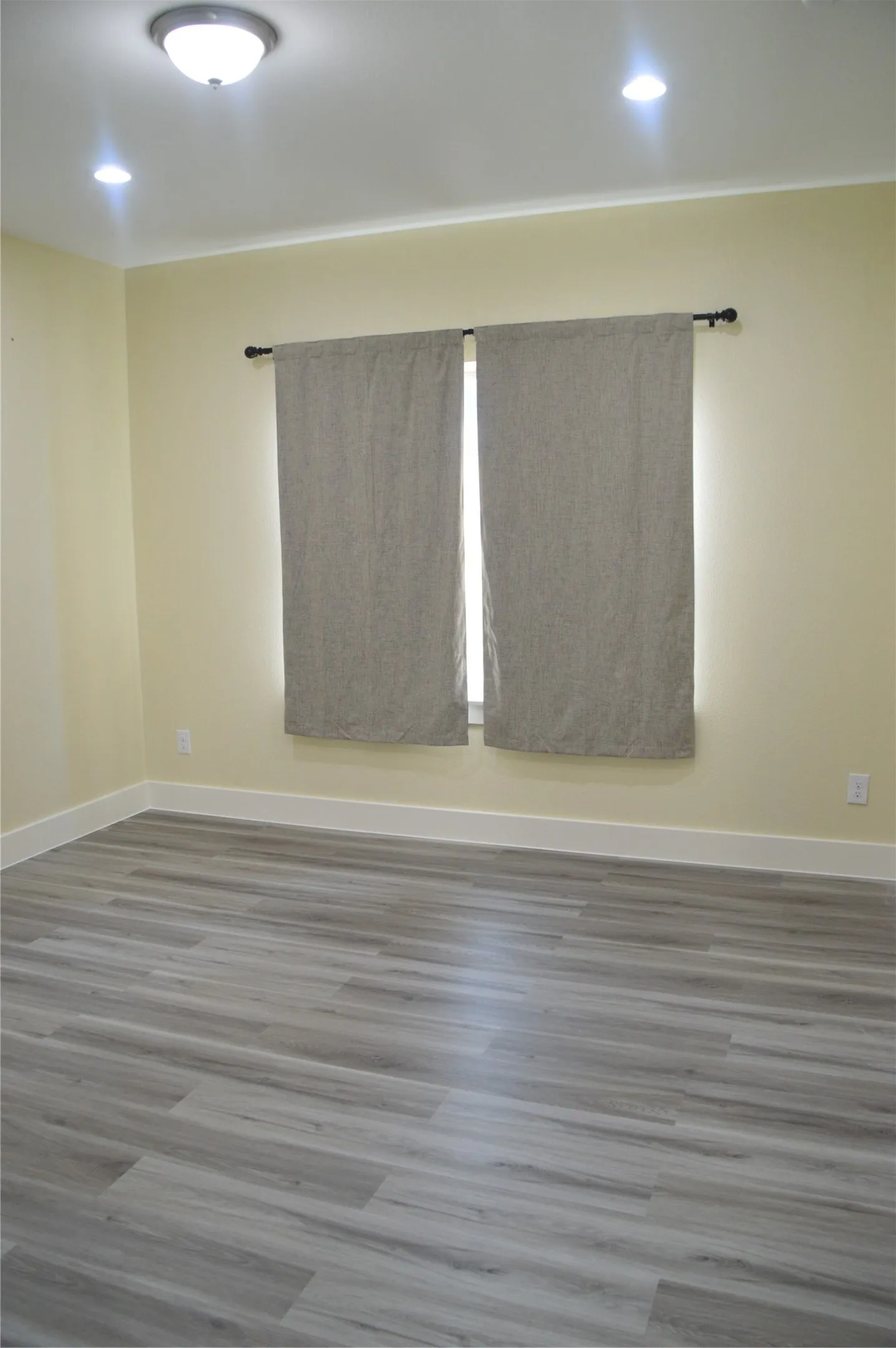 Single Family Residence For Rent in Collin County , 4480 County Road 895, Princeton, Texas 75407, 5 Bedroom, 3 Bathroom, 2 Garage spaces, 2,250 Sqft, built in 2026, mls#21332010, Real Estate Agent in Princeton, Homes For Rent in Collin county, Homes For Rent in Princeton, Realtor in Princeton Texas, Real Estate Brokerage Independent Realty Texas, Luminita Cordes Realtor