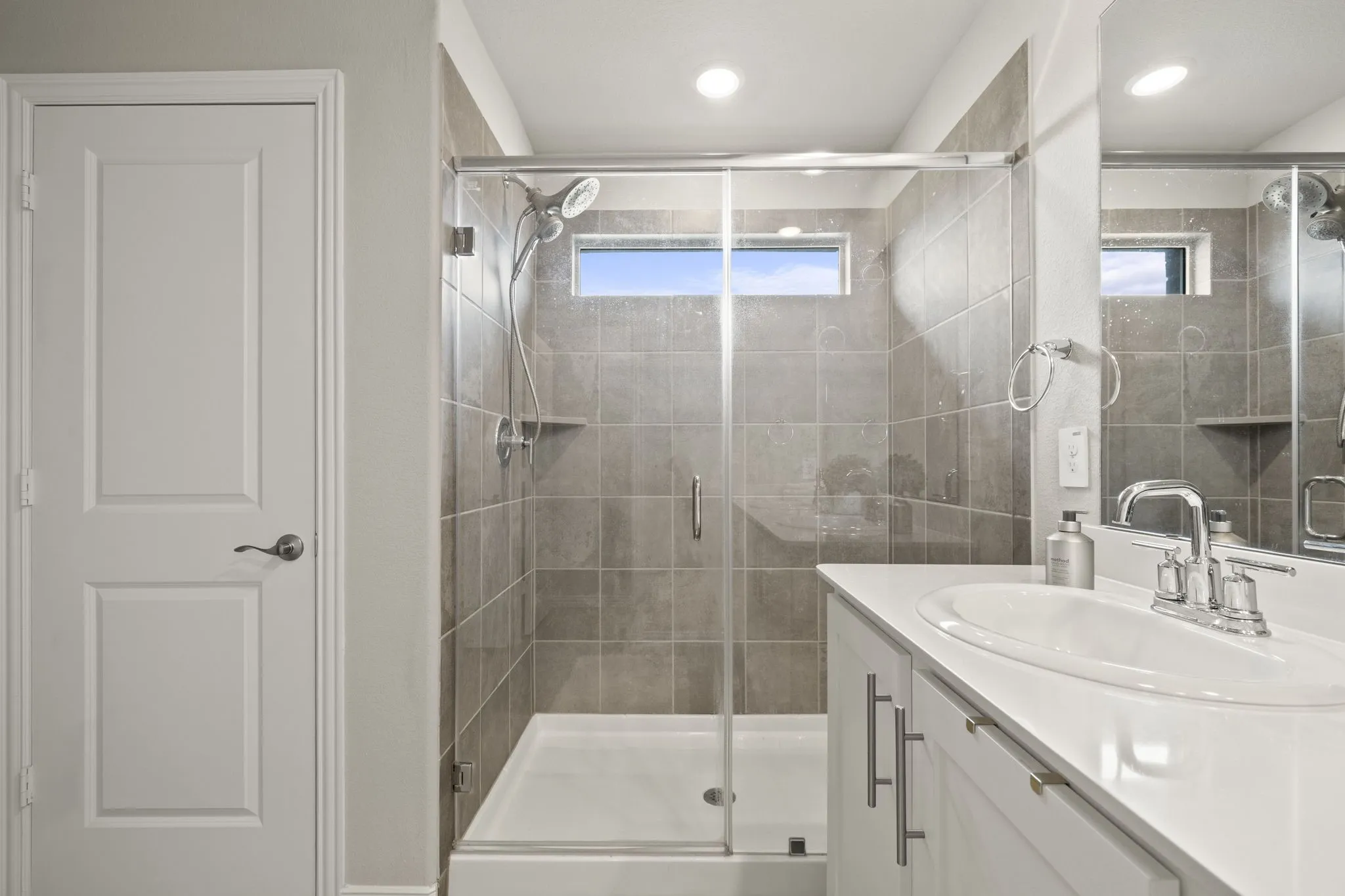 Single Family Residence For Rent in Dallas County , 2110 Colt Court, Seagoville, Texas 75159, 3 Bedrooms, 2 Bathrooms, 2 Garage spaces, 1,833 Sqft, built in 2024, Price $2,700, mls#21329435, Real Estate Agent in Seagoville, Homes For Rent in Dallas county, Homes For Rent in Seagoville, Realtor in Seagoville Texas, Real Estate Brokerage Independent Realty Texas, Luminita Cordes Realtor
