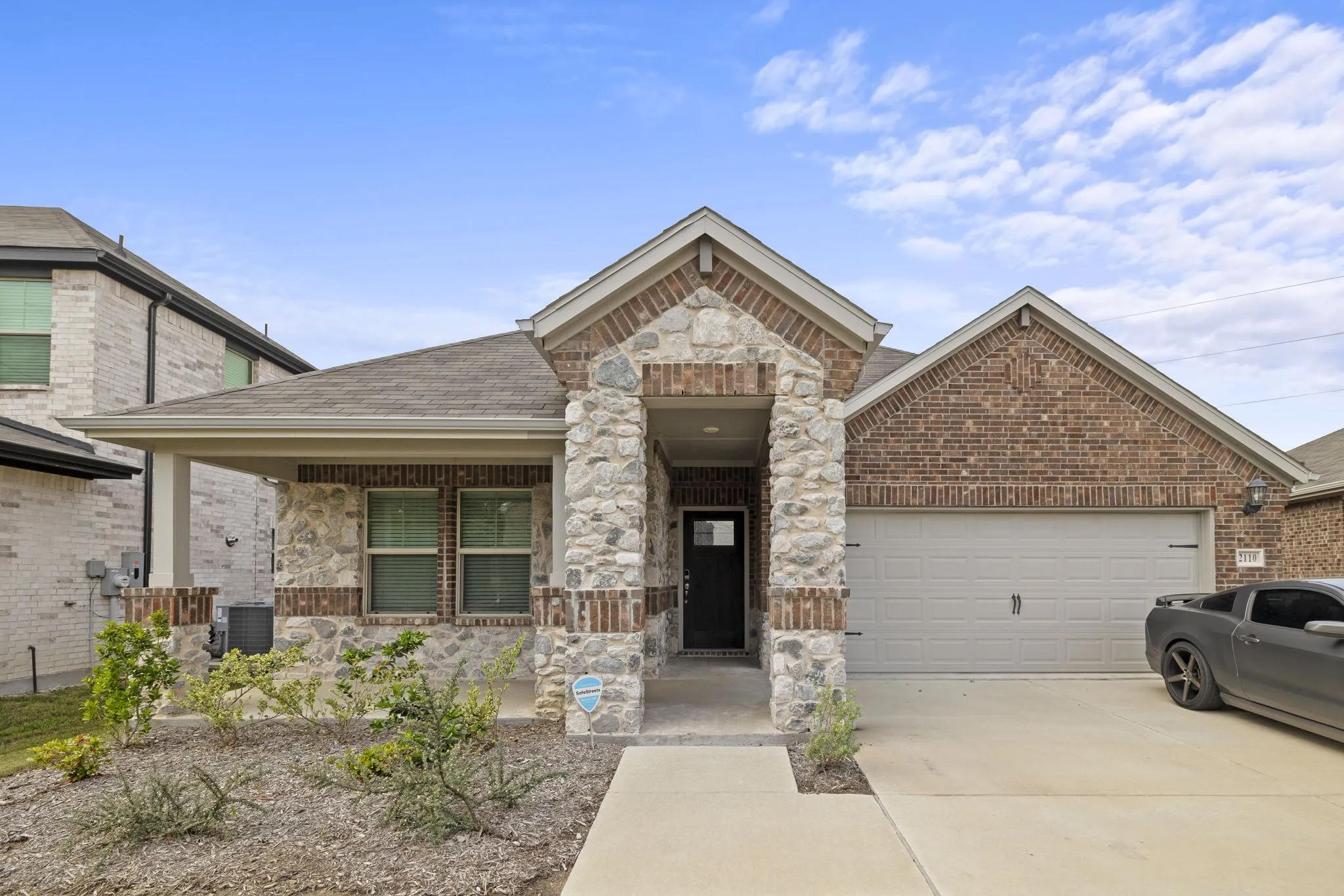 Single Family Residence For Rent in Dallas County , 2110 Colt Court, Seagoville, Texas 75159, 3 Bedrooms, 2 Bathrooms, 2 Garage spaces, 1,833 Sqft, built in 2024, Price $2,700, mls#21329435, Real Estate Agent in Seagoville, Homes For Rent in Dallas county, Homes For Rent in Seagoville, Realtor in Seagoville Texas, Real Estate Brokerage Independent Realty Texas, Luminita Cordes Realtor