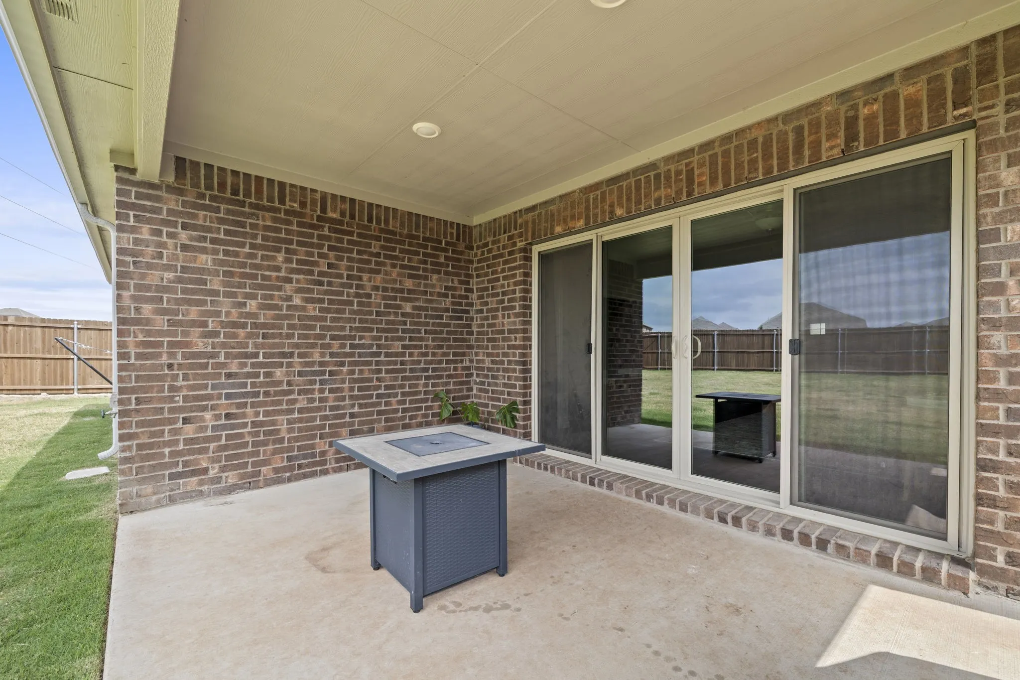 Single Family Residence For Rent in Dallas County , 2110 Colt Court, Seagoville, Texas 75159, 3 Bedrooms, 2 Bathrooms, 2 Garage spaces, 1,833 Sqft, built in 2024, Price $2,700, mls#21329435, Real Estate Agent in Seagoville, Homes For Rent in Dallas county, Homes For Rent in Seagoville, Realtor in Seagoville Texas, Real Estate Brokerage Independent Realty Texas, Luminita Cordes Realtor