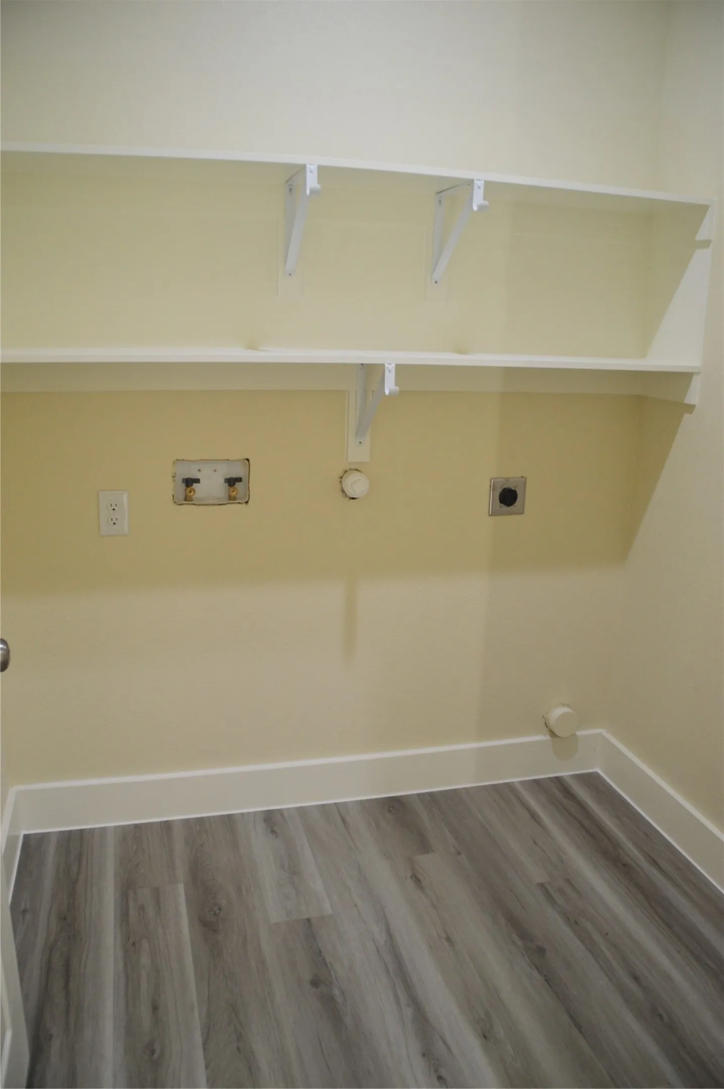 Single Family Residence For Rent in Collin County , 4488 County Road 895, Princeton, Texas 75407, 5 Bedroom, 3 Bathroom, 2 Garage spaces, 2,250 Sqft, built in 2026, mls#21332395, Real Estate Agent in Princeton, Homes For Rent in Collin county, Homes For Rent in Princeton, Realtor in Princeton Texas, Real Estate Brokerage Independent Realty Texas, Luminita Cordes Realtor