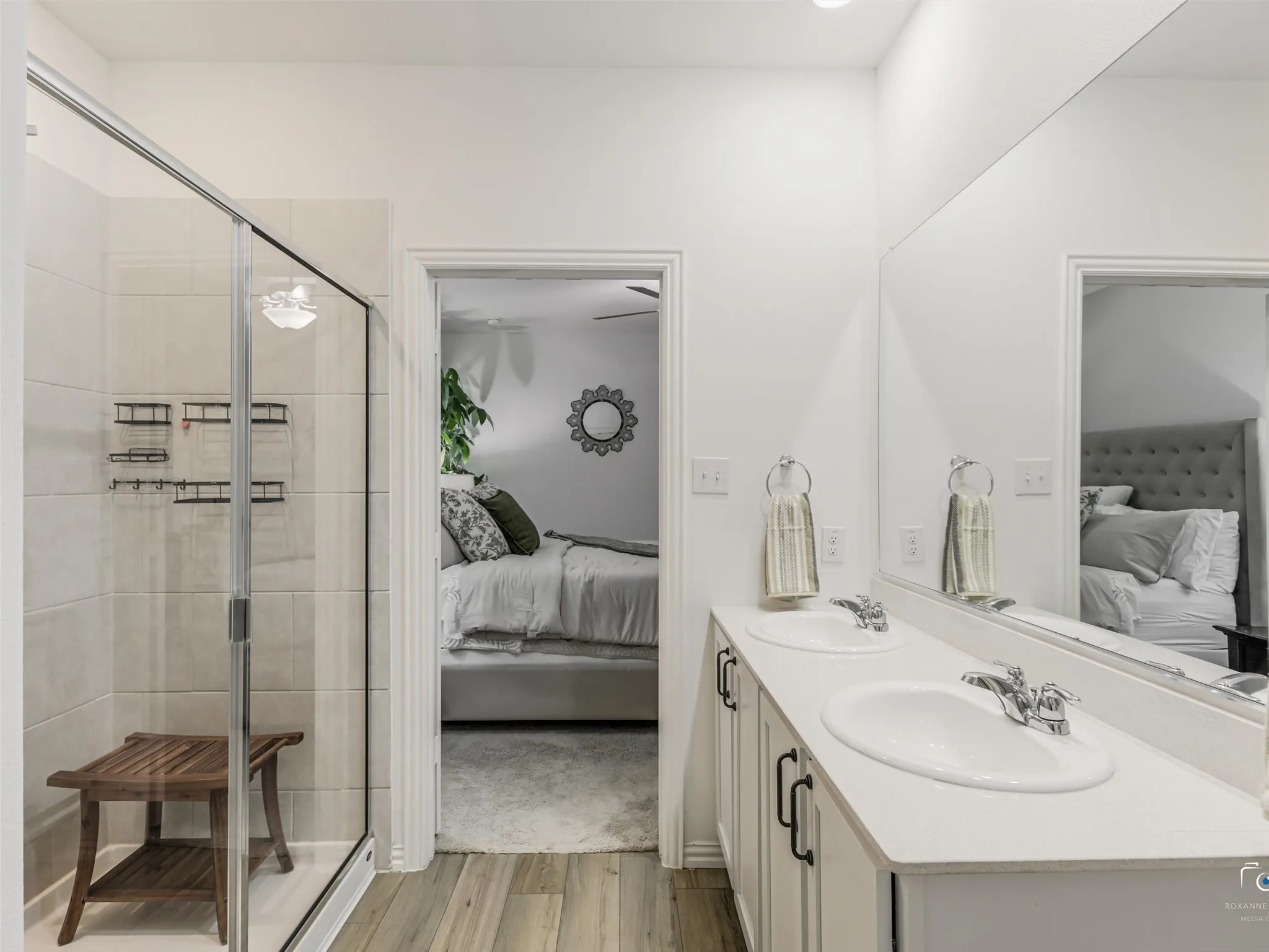 Single Family Residence For Sale in Denton County , 1613 Roadrunner Drive, Little Elm, Texas 75068, 4 Bedroom, 2 Bathroom, 2 Garage spaces, 2,010 Sqft, built in 2022, mls#21328740, Real Estate Agent in Little Elm, Homes For Sale in Denton county, Homes For Sale in Little Elm, Realtor in Little Elm Texas, Real Estate Brokerage Independent Realty Texas, Luminita Cordes Realtor