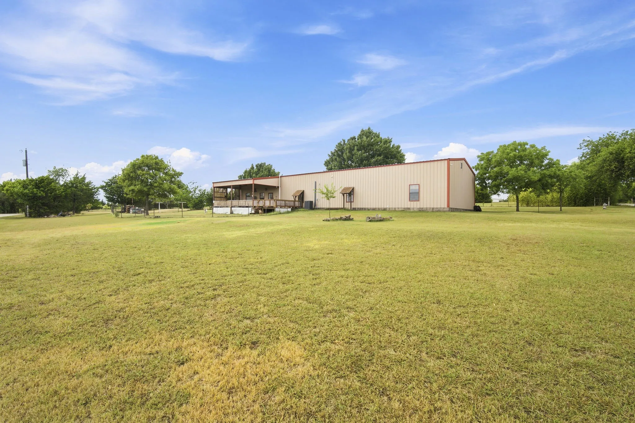 Huge back yard area!