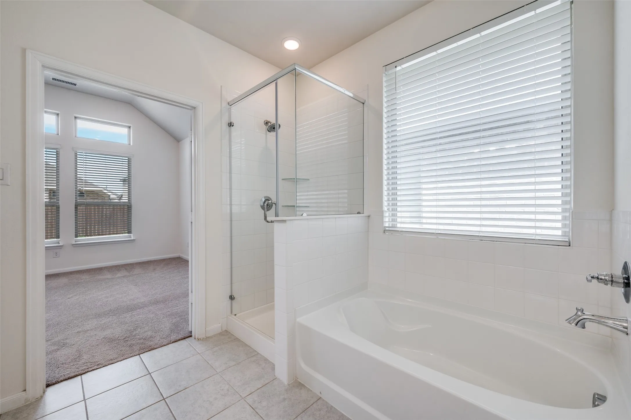 Single Family Residence For Rent in Denton County , 16309 Garden Drive, Celina, Texas 75009, 3 Bedroom, 2 Bathroom, 2 Garage spaces, 1,803 Sqft, built in 2021, mls#21332424, Real Estate Agent in Celina, Homes For Rent in Denton county, Homes For Rent in Celina, Realtor in Celina Texas, Real Estate Brokerage Independent Realty Texas, Luminita Cordes Realtor