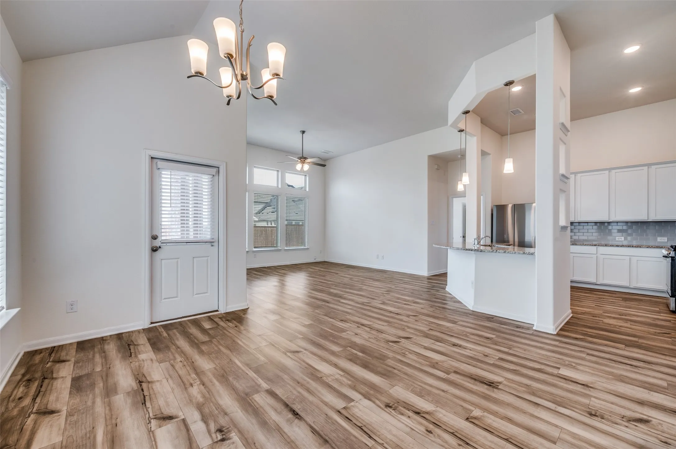 Single Family Residence For Rent in Denton County , 16309 Garden Drive, Celina, Texas 75009, 3 Bedroom, 2 Bathroom, 2 Garage spaces, 1,803 Sqft, built in 2021, mls#21332424, Real Estate Agent in Celina, Homes For Rent in Denton county, Homes For Rent in Celina, Realtor in Celina Texas, Real Estate Brokerage Independent Realty Texas, Luminita Cordes Realtor