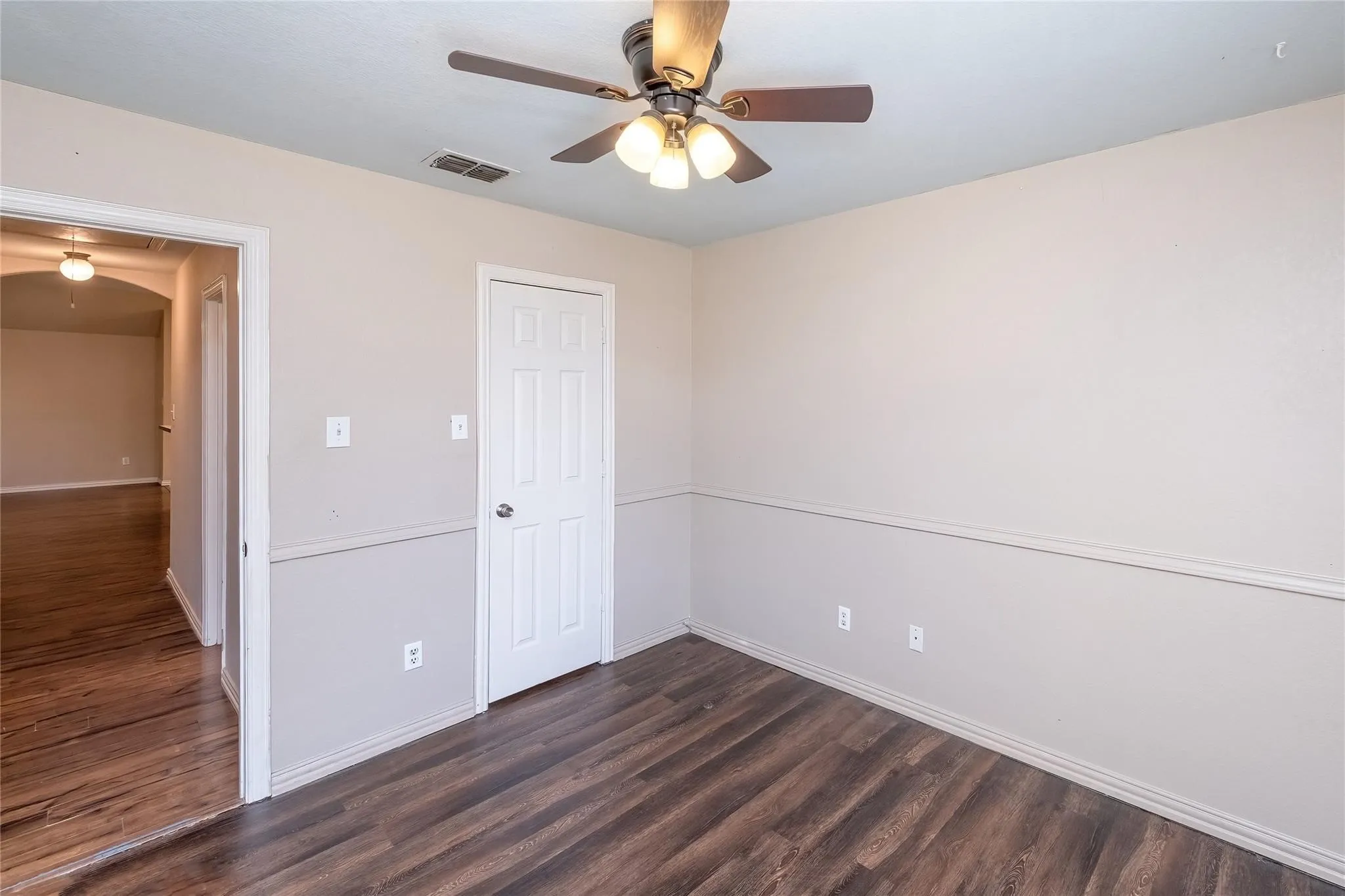 Single Family Residence For Rent in Collin County , 306 Tarpan Trail, Celina, Texas 75009, 4 Bedroom, 2 Bathroom, 2 Garage spaces, 2,002 Sqft, built in 2005, mls#21331345, Real Estate Agent in Celina, Homes For Rent in Collin county, Homes For Rent in Celina, Realtor in Celina Texas, Real Estate Brokerage Independent Realty Texas, Luminita Cordes Realtor
