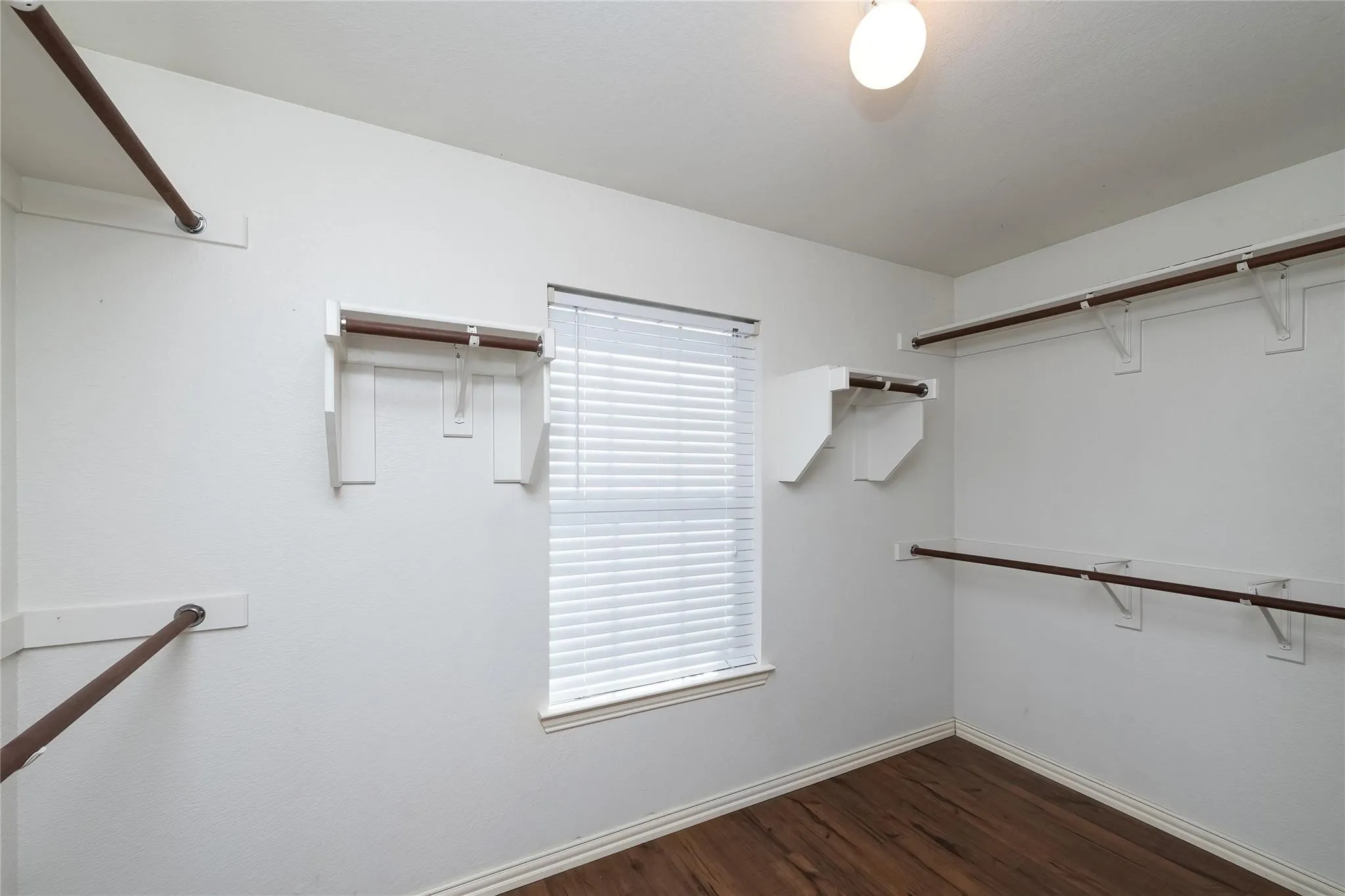 Single Family Residence For Rent in Collin County , 306 Tarpan Trail, Celina, Texas 75009, 4 Bedroom, 2 Bathroom, 2 Garage spaces, 2,002 Sqft, built in 2005, mls#21331345, Real Estate Agent in Celina, Homes For Rent in Collin county, Homes For Rent in Celina, Realtor in Celina Texas, Real Estate Brokerage Independent Realty Texas, Luminita Cordes Realtor