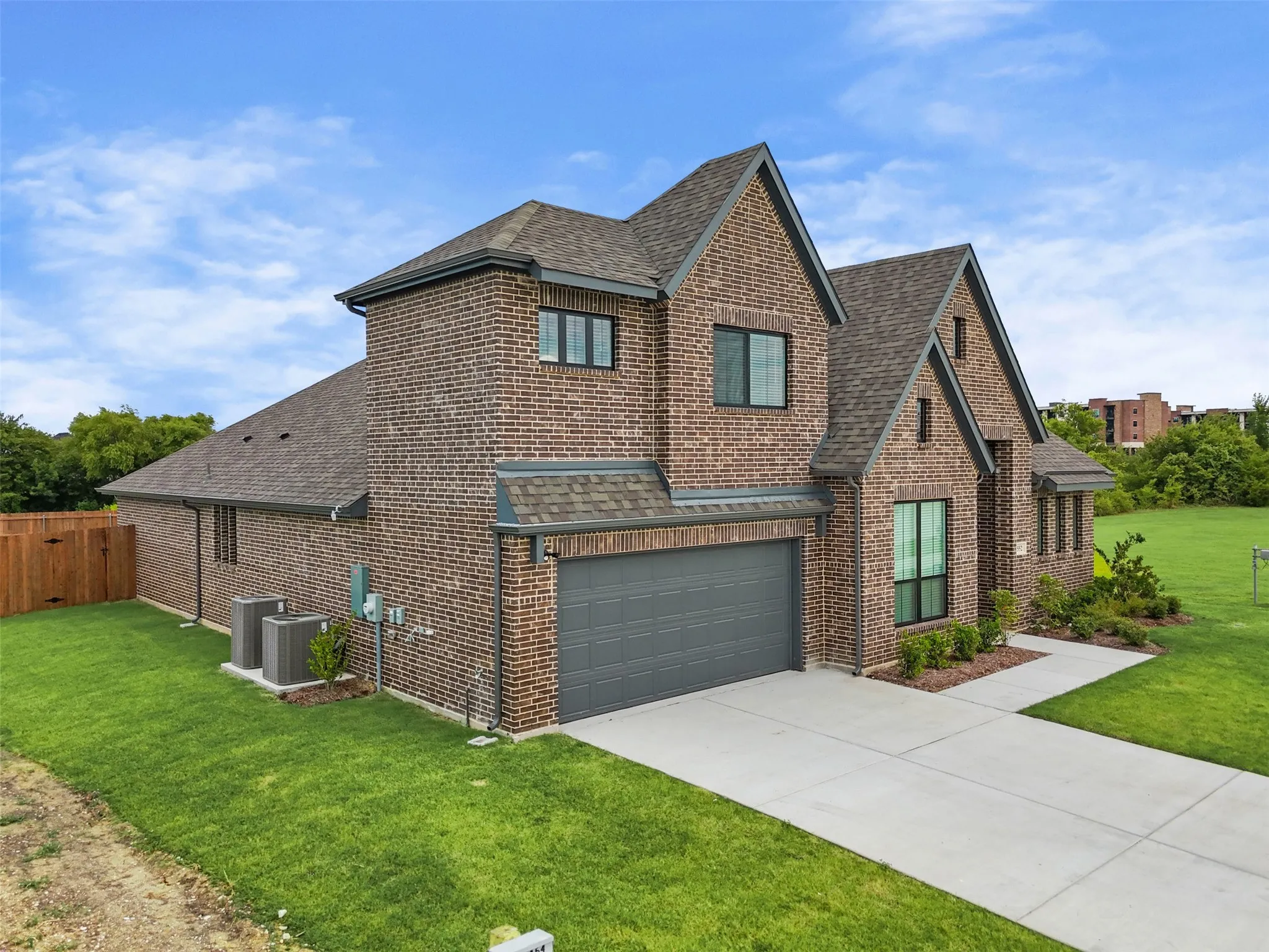Single Family Residence For Sale in Ellis County , 552 Holiday Avenue, Waxahachie, Texas 75165, 3 Bedroom, 3 Bathroom, 2 Garage spaces, 2,934 Sqft, built in 2026, mls#21332016, Real Estate Agent in Waxahachie, Homes For Sale in Ellis county, Homes For Sale in Waxahachie, Realtor in Waxahachie Texas, Real Estate Brokerage Independent Realty Texas, Luminita Cordes Realtor