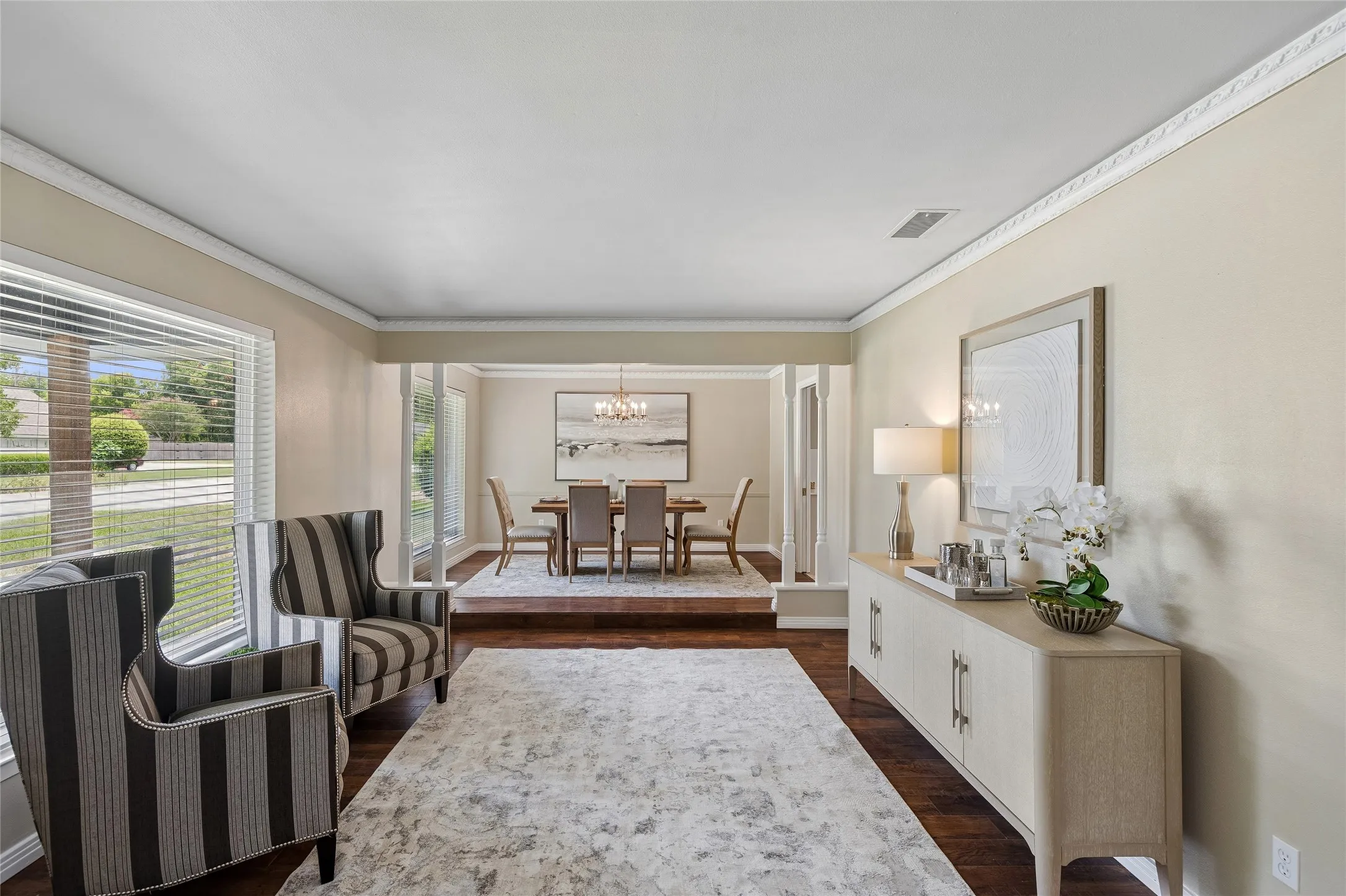 Single Family Residence For Sale in Tarrant County , 5012 Westhaven Drive, Fort Worth, Texas 76132, 3 Bedroom, 2 Bathroom, 2 Garage spaces, 2,046 Sqft, built in 1964, mls#21330868, Real Estate Agent in Fort Worth, Homes For Sale in Tarrant county, Homes For Sale in Fort Worth, Realtor in Fort Worth Texas, Real Estate Brokerage Independent Realty Texas, Luminita Cordes Realtor