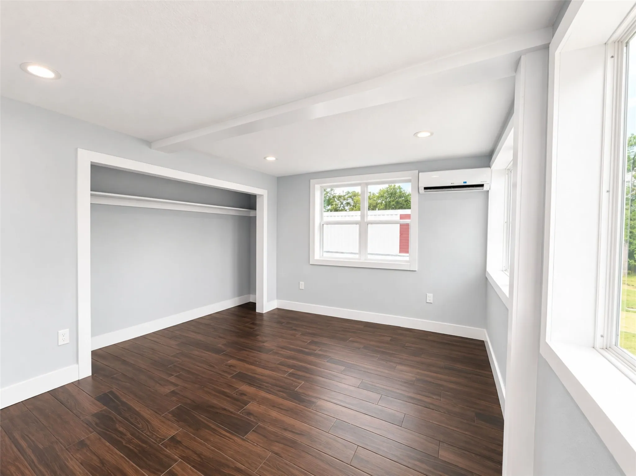 Single Family Residence For Sale in Hunt County , 1224 Kennie Drive, Commerce, Texas 75428, 3 Bedroom, 3 Bathroom, Garage spaces, 1,248 Sqft, built in 2022, mls#21331601, Real Estate Agent in Commerce, Homes For Sale in Hunt county, Homes For Sale in Commerce, Realtor in Commerce Texas, Real Estate Brokerage Independent Realty Texas, Luminita Cordes Realtor