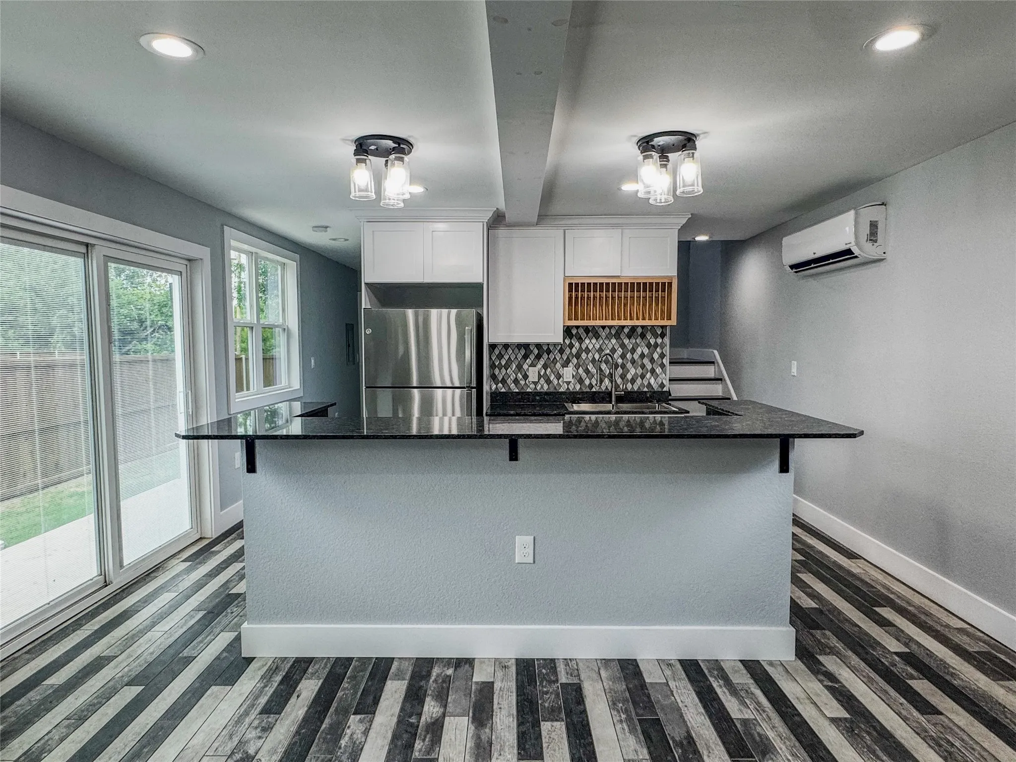 Single Family Residence For Sale in Hunt County , 1232 Kennie Drive, Commerce, Texas 75428, 3 Bedroom, 3 Bathroom, Garage spaces, 1,248 Sqft, built in 2022, mls#21331592, Real Estate Agent in Commerce, Homes For Sale in Hunt county, Homes For Sale in Commerce, Realtor in Commerce Texas, Real Estate Brokerage Independent Realty Texas, Luminita Cordes Realtor