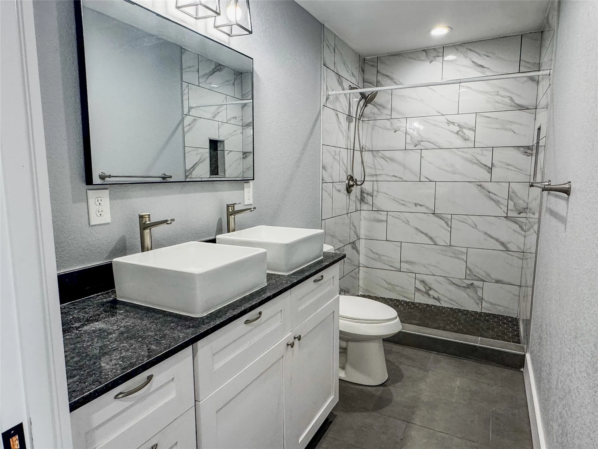 Single Family Residence For Sale in Hunt County , 1232 Kennie Drive, Commerce, Texas 75428, 3 Bedroom, 3 Bathroom, Garage spaces, 1,248 Sqft, built in 2022, mls#21331592, Real Estate Agent in Commerce, Homes For Sale in Hunt county, Homes For Sale in Commerce, Realtor in Commerce Texas, Real Estate Brokerage Independent Realty Texas, Luminita Cordes Realtor