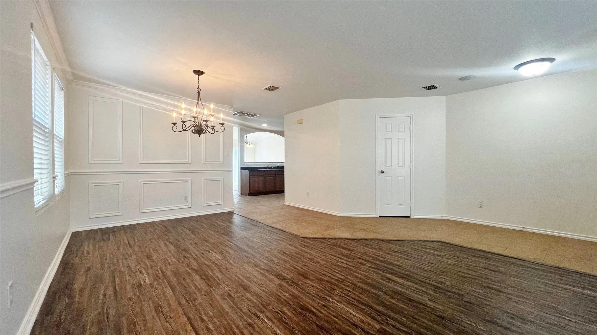 Single Family Residence For Rent in Tarrant County , 1724 Quails Nest Drive, Fort Worth, Texas 76177, 5 Bedroom, 3 Bathroom, 2 Garage spaces, 2,938 Sqft, built in 2006, mls#21332468, Real Estate Agent in Fort Worth, Homes For Rent in Tarrant county, Homes For Rent in Fort Worth, Realtor in Fort Worth Texas, Real Estate Brokerage Independent Realty Texas, Luminita Cordes Realtor