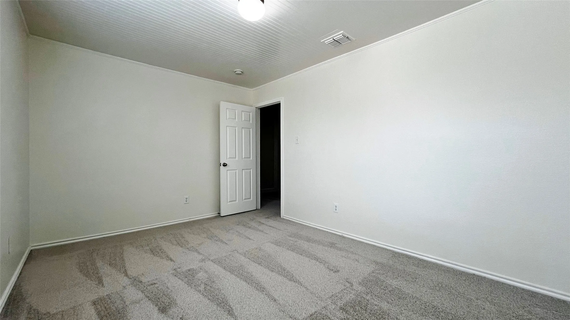 Single Family Residence For Rent in Tarrant County , 1724 Quails Nest Drive, Fort Worth, Texas 76177, 5 Bedroom, 3 Bathroom, 2 Garage spaces, 2,938 Sqft, built in 2006, mls#21332468, Real Estate Agent in Fort Worth, Homes For Rent in Tarrant county, Homes For Rent in Fort Worth, Realtor in Fort Worth Texas, Real Estate Brokerage Independent Realty Texas, Luminita Cordes Realtor