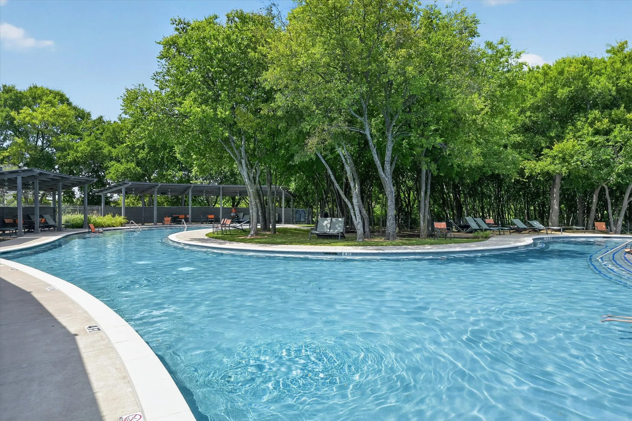Single Family Residence For Sale in Denton County , 533 Cedarwood Street, Little Elm, Texas 76227, 4 Bedroom, 3 Bathroom, 2 Garage spaces, 2,600 Sqft, built in 2022, mls#21331003, Real Estate Agent in Little Elm, Homes For Sale in Denton county, Homes For Sale in Little Elm, Realtor in Little Elm Texas, Real Estate Brokerage Independent Realty Texas, Luminita Cordes Realtor