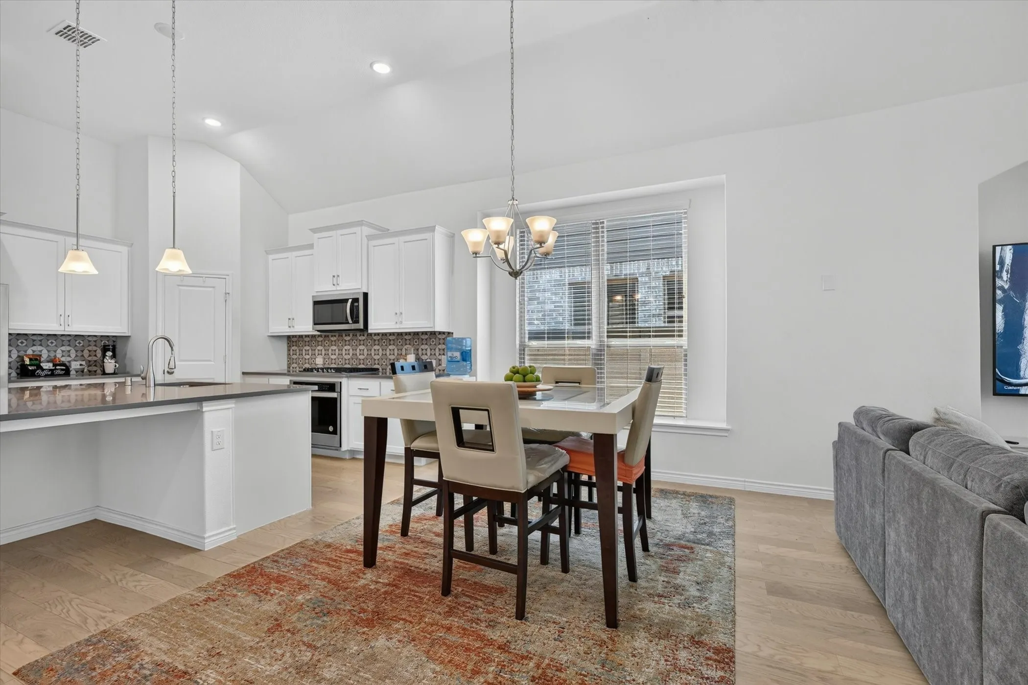 Single Family Residence For Sale in Denton County , 533 Cedarwood Street, Little Elm, Texas 76227, 4 Bedroom, 3 Bathroom, 2 Garage spaces, 2,600 Sqft, built in 2022, mls#21331003, Real Estate Agent in Little Elm, Homes For Sale in Denton county, Homes For Sale in Little Elm, Realtor in Little Elm Texas, Real Estate Brokerage Independent Realty Texas, Luminita Cordes Realtor