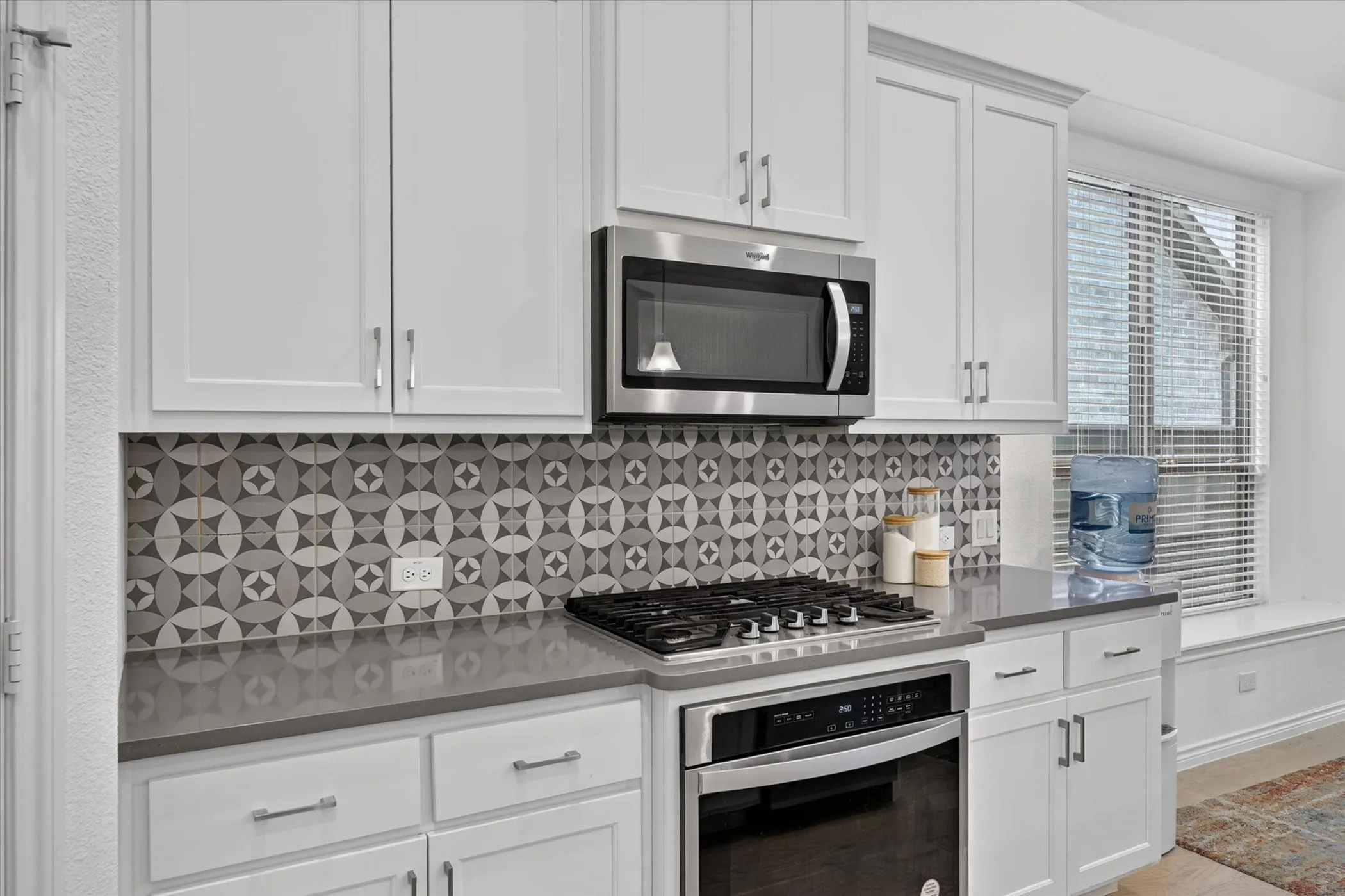 Single Family Residence For Sale in Denton County , 533 Cedarwood Street, Little Elm, Texas 76227, 4 Bedroom, 3 Bathroom, 2 Garage spaces, 2,600 Sqft, built in 2022, mls#21331003, Real Estate Agent in Little Elm, Homes For Sale in Denton county, Homes For Sale in Little Elm, Realtor in Little Elm Texas, Real Estate Brokerage Independent Realty Texas, Luminita Cordes Realtor