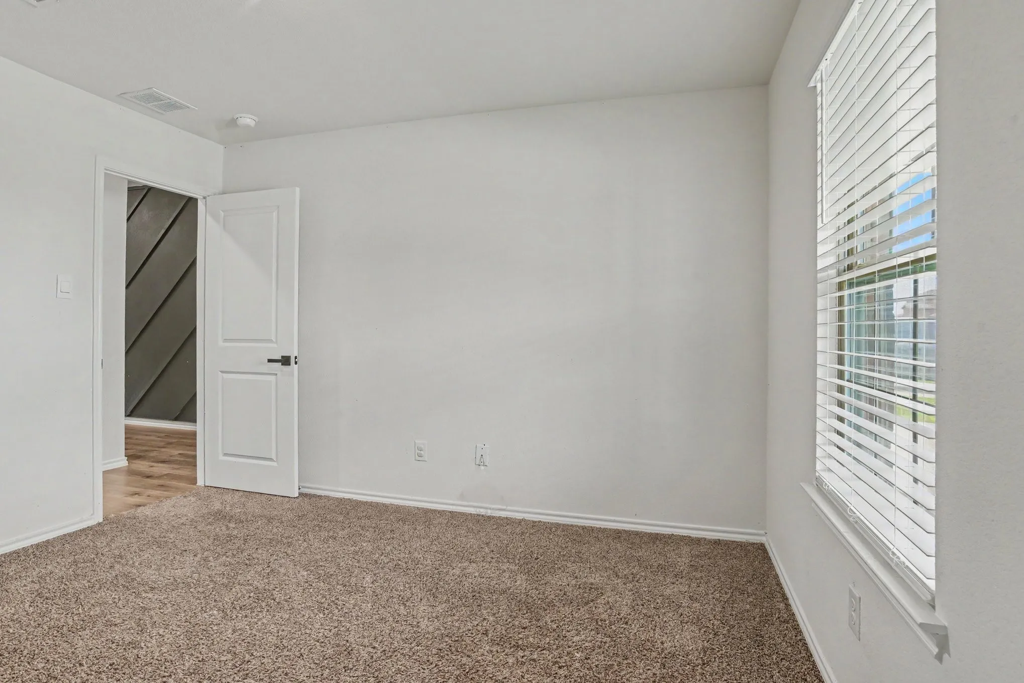 Single Family Residence For Sale in Hunt County , 217 Red Stream Way, Caddo Mills, Texas 75135, 3 Bedroom, 2 Bathroom, 2 Garage spaces, 1,476 Sqft, built in 2023, mls#21332430, Real Estate Agent in Caddo Mills, Homes For Sale in Hunt county, Homes For Sale in Caddo Mills, Realtor in Caddo Mills Texas, Real Estate Brokerage Independent Realty Texas, Luminita Cordes Realtor