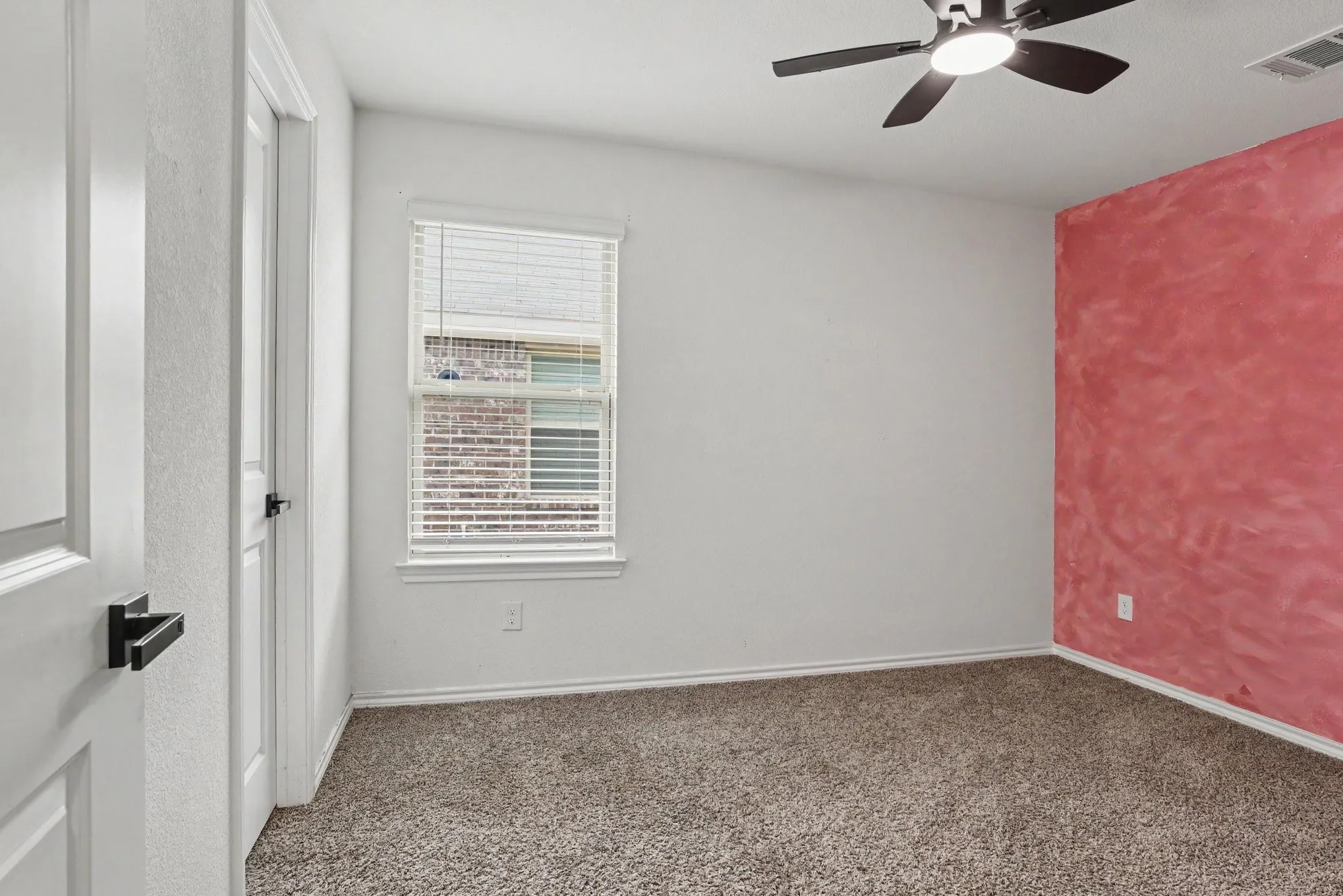 Single Family Residence For Sale in Hunt County , 217 Red Stream Way, Caddo Mills, Texas 75135, 3 Bedroom, 2 Bathroom, 2 Garage spaces, 1,476 Sqft, built in 2023, mls#21332430, Real Estate Agent in Caddo Mills, Homes For Sale in Hunt county, Homes For Sale in Caddo Mills, Realtor in Caddo Mills Texas, Real Estate Brokerage Independent Realty Texas, Luminita Cordes Realtor