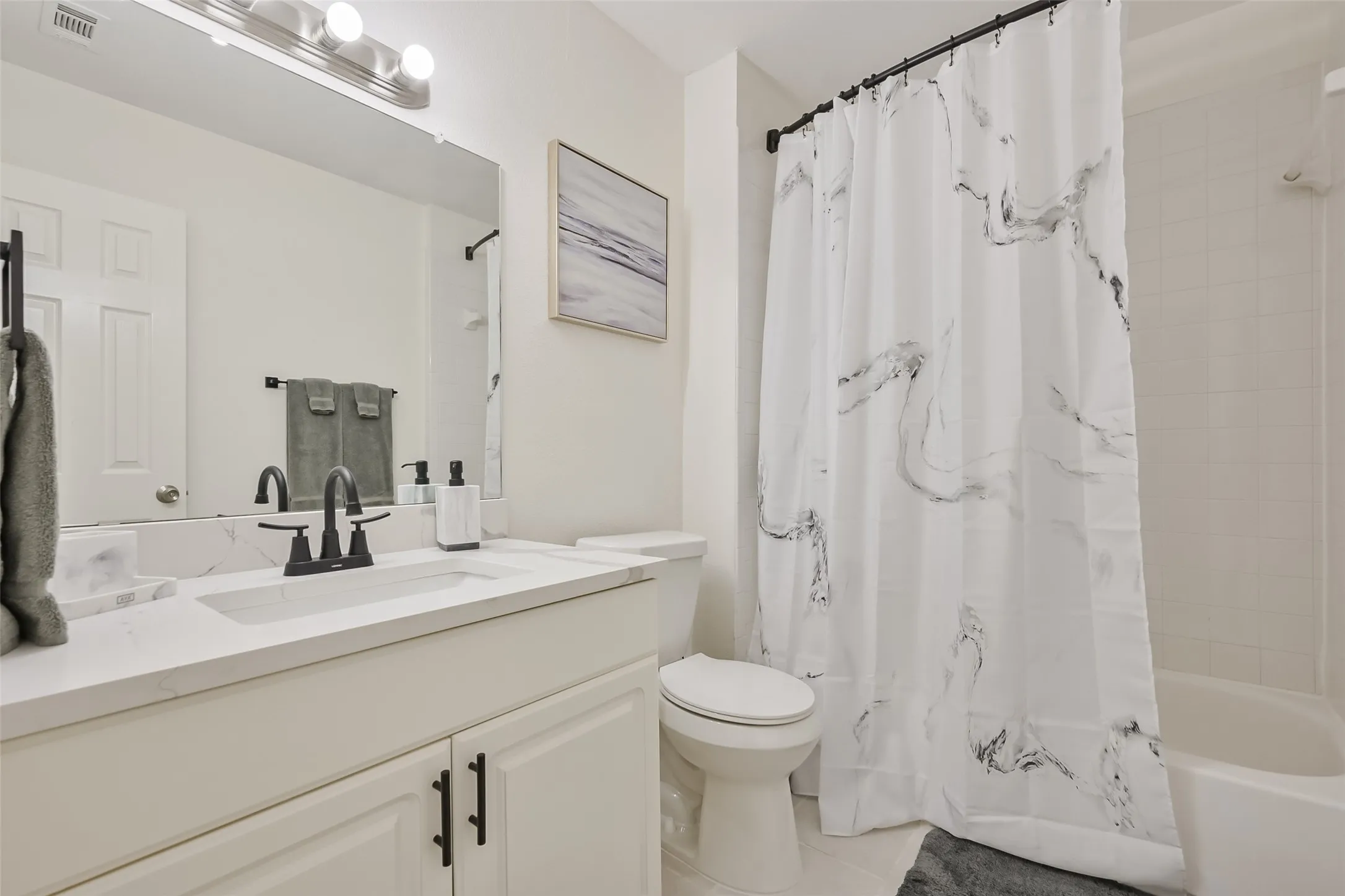 Single Family Residence For Rent in Tarrant County , 2735 Water Oak Drive, Grand Prairie, Texas 75052, 5 Bedroom, 4 Bathroom, 2 Garage spaces, 3,546 Sqft, built in 2000, mls#21332487, Real Estate Agent in Grand Prairie, Homes For Rent in Tarrant county, Homes For Rent in Grand Prairie, Realtor in Grand Prairie Texas, Real Estate Brokerage Independent Realty Texas, Luminita Cordes Realtor