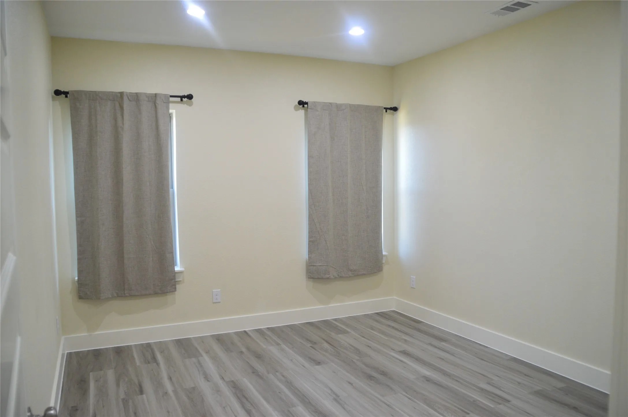Single Family Residence For Rent in Collin County , 4597 County Road 446, Princeton, Texas 75407, 5 Bedroom, 3 Bathroom, 2 Garage spaces, 2,250 Sqft, built in 2026, mls#21332495, Real Estate Agent in Princeton, Homes For Rent in Collin county, Homes For Rent in Princeton, Realtor in Princeton Texas, Real Estate Brokerage Independent Realty Texas, Luminita Cordes Realtor