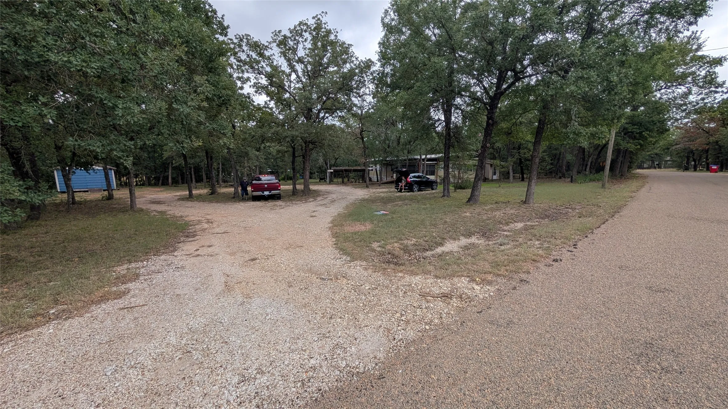 Mobile Home For Sale in Mc Lennan County , 325 Oakgrove Circle, Elm Mott, Texas 76640, 3 Bedroom, 2 Bathroom, Garage spaces, 1,050 Sqft, built in 1979, mls#21331186, Real Estate Agent in Elm Mott, Homes For Sale in Mc Lennan county, Homes For Sale in Elm Mott, Realtor in Elm Mott Texas, Real Estate Brokerage Independent Realty Texas, Luminita Cordes Realtor