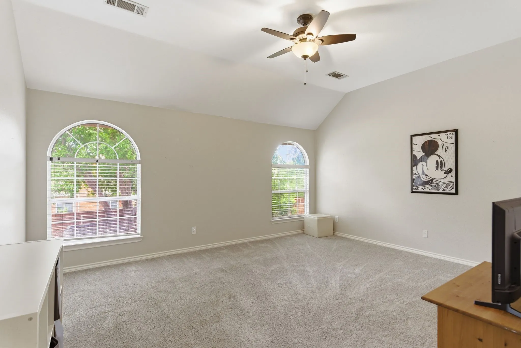 Single Family Residence For Sale in Collin County , 4112 Blackpool Drive, Plano, Texas 75093, 5 Bedroom, 3 Bathroom, 2 Garage spaces, 3,285 Sqft, built in 1993, mls#21331829, Real Estate Agent in Plano, Homes For Sale in Collin county, Homes For Sale in Plano, Realtor in Plano Texas, Real Estate Brokerage Independent Realty Texas, Luminita Cordes Realtor