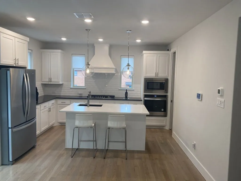 Townhouse For Rent in Dallas County , 1802 Deacon Hill, Dallas, Texas 75204, 2 Bedrooms, 3 Bathrooms, 2 Garage spaces, 1,426 Sqft, built in 2019, Price $3,400, mls#21332508, Real Estate Agent in Dallas, Homes For Rent in Dallas county, Homes For Rent in Dallas, Realtor in Dallas Texas, Real Estate Brokerage Independent Realty Texas, Luminita Cordes Realtor