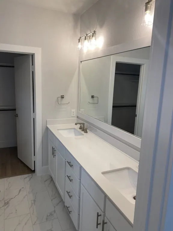 Townhouse For Rent in Dallas County , 1802 Deacon Hill, Dallas, Texas 75204, 2 Bedrooms, 3 Bathrooms, 2 Garage spaces, 1,426 Sqft, built in 2019, Price $3,400, mls#21332508, Real Estate Agent in Dallas, Homes For Rent in Dallas county, Homes For Rent in Dallas, Realtor in Dallas Texas, Real Estate Brokerage Independent Realty Texas, Luminita Cordes Realtor