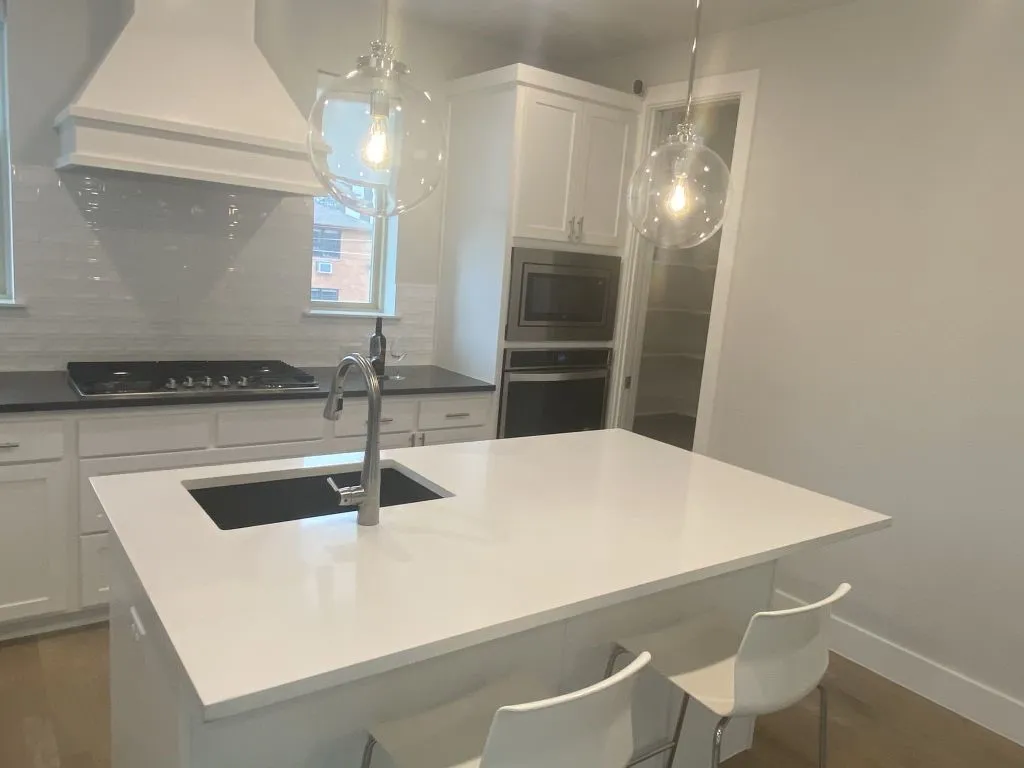 Townhouse For Rent in Dallas County , 1802 Deacon Hill, Dallas, Texas 75204, 2 Bedrooms, 3 Bathrooms, 2 Garage spaces, 1,426 Sqft, built in 2019, Price $3,400, mls#21332508, Real Estate Agent in Dallas, Homes For Rent in Dallas county, Homes For Rent in Dallas, Realtor in Dallas Texas, Real Estate Brokerage Independent Realty Texas, Luminita Cordes Realtor