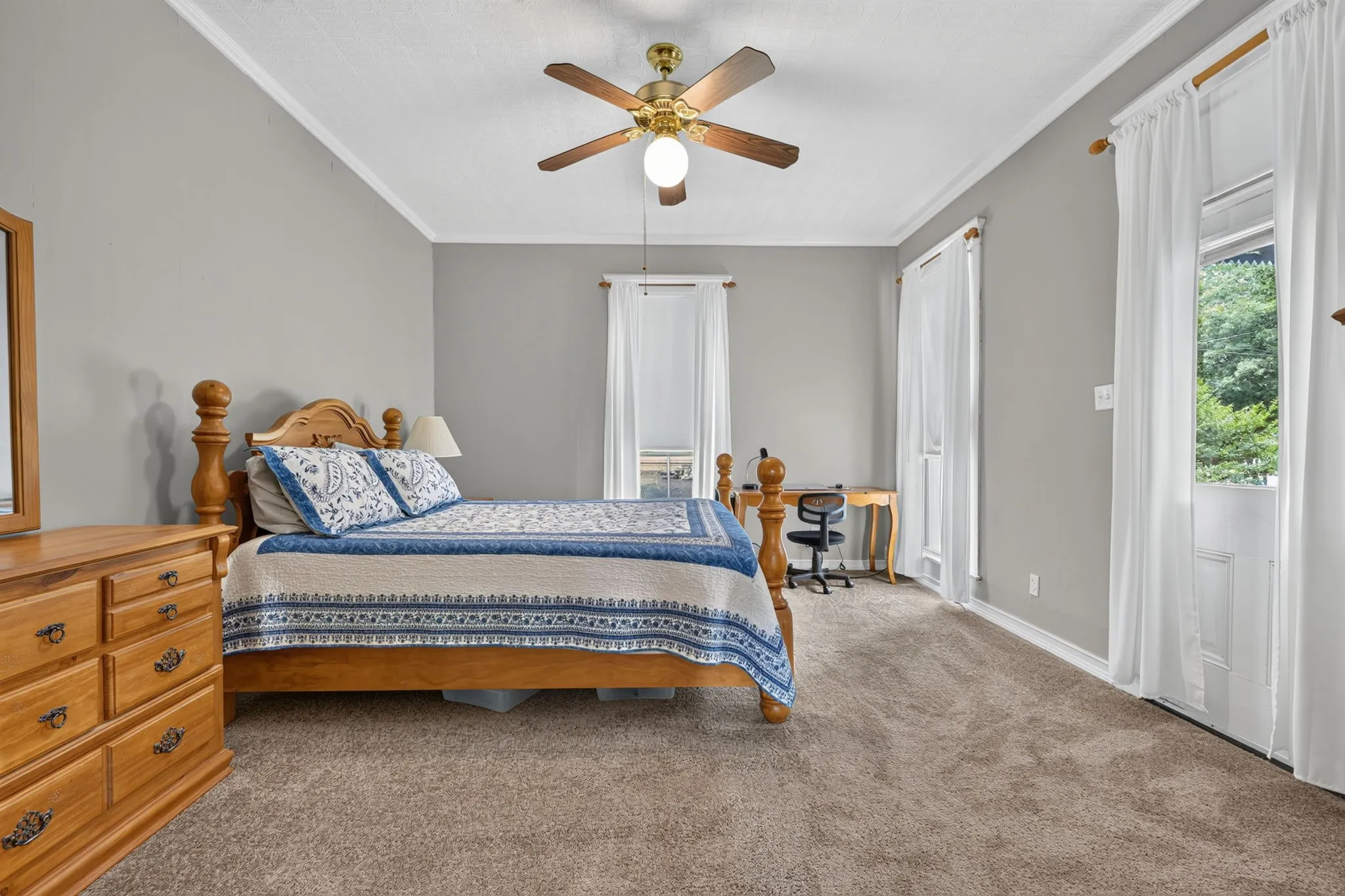 Single Family Residence For Sale in Parker County , 217 E 1st Street, Weatherford, Texas 76086, 2 Bedroom, 1 Bathroom, Garage spaces, 1,148 Sqft, built in 0, mls#21331229, Real Estate Agent in Weatherford, Homes For Sale in Parker county, Homes For Sale in Weatherford, Realtor in Weatherford Texas, Real Estate Brokerage Independent Realty Texas, Luminita Cordes Realtor