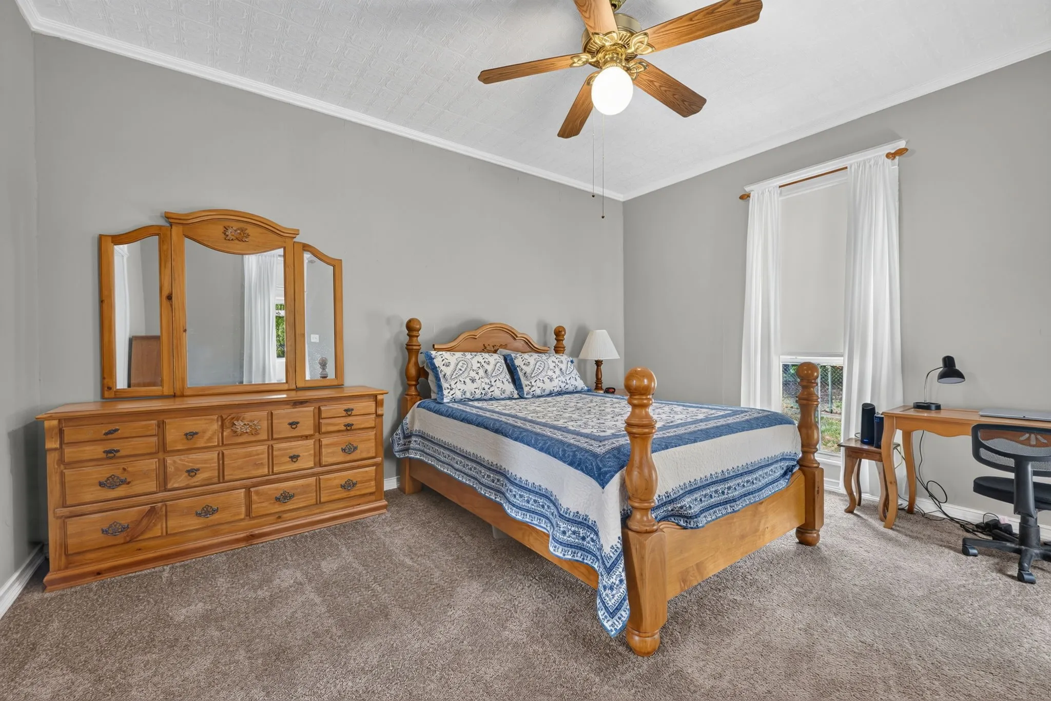 Single Family Residence For Sale in Parker County , 217 E 1st Street, Weatherford, Texas 76086, 2 Bedroom, 1 Bathroom, Garage spaces, 1,148 Sqft, built in 0, mls#21331229, Real Estate Agent in Weatherford, Homes For Sale in Parker county, Homes For Sale in Weatherford, Realtor in Weatherford Texas, Real Estate Brokerage Independent Realty Texas, Luminita Cordes Realtor