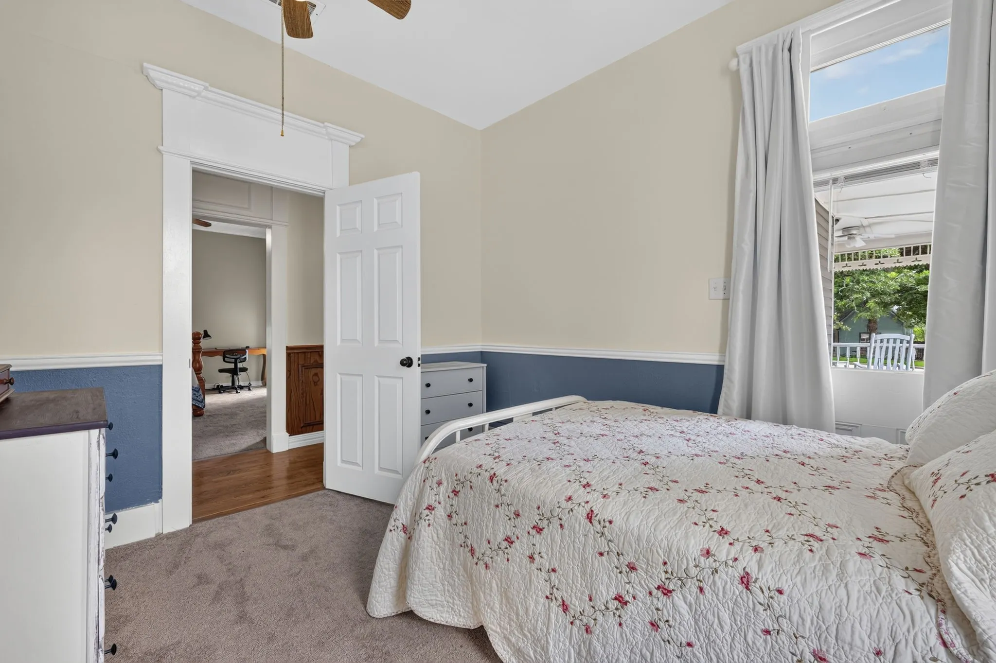Single Family Residence For Sale in Parker County , 217 E 1st Street, Weatherford, Texas 76086, 2 Bedroom, 1 Bathroom, Garage spaces, 1,148 Sqft, built in 0, mls#21331229, Real Estate Agent in Weatherford, Homes For Sale in Parker county, Homes For Sale in Weatherford, Realtor in Weatherford Texas, Real Estate Brokerage Independent Realty Texas, Luminita Cordes Realtor