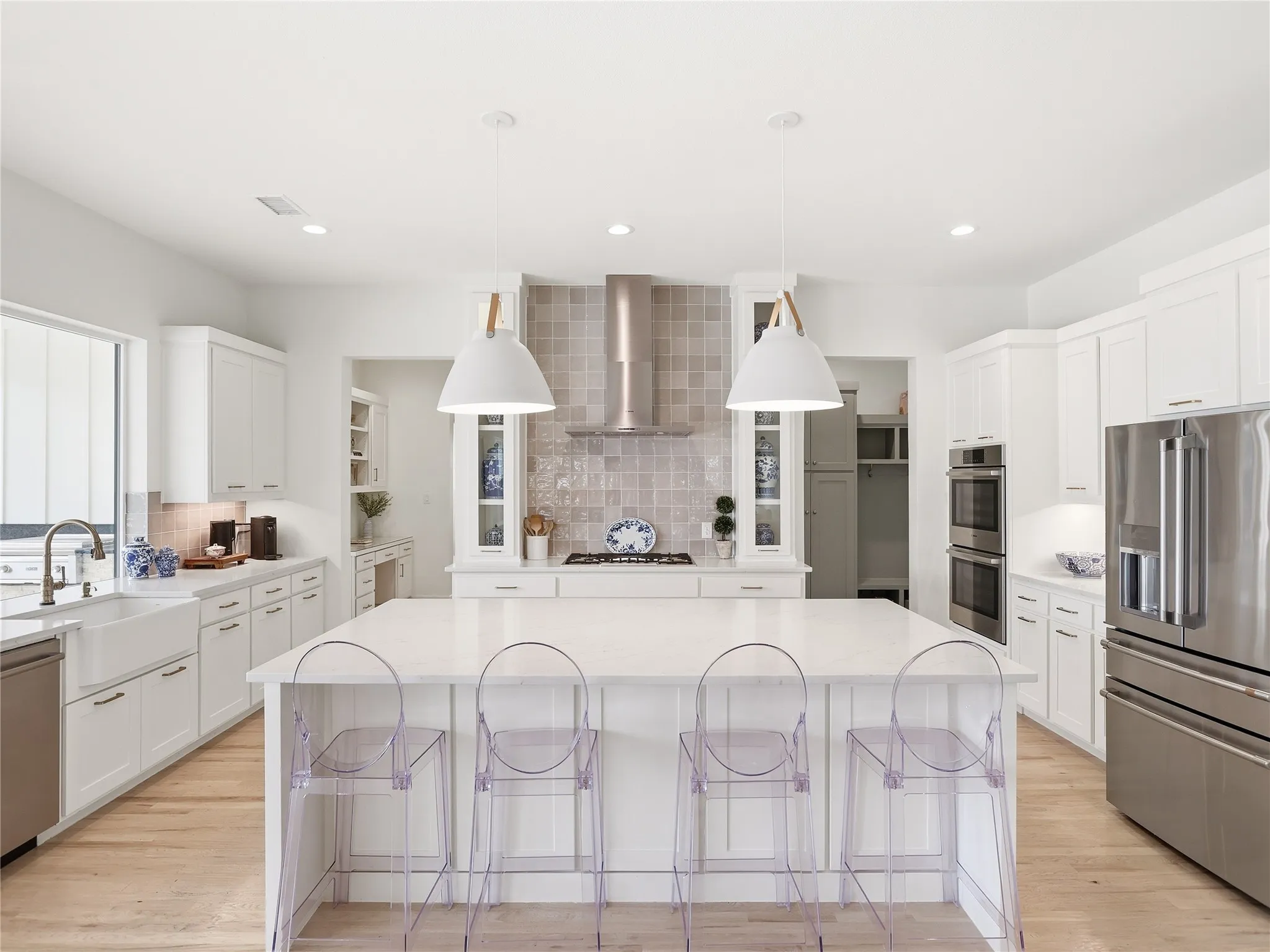 Single Family Residence For Sale in Denton County , 167 Stirling Drive, Argyle, Texas 76226, 4 Bedroom, 5 Bathroom, 3 Garage spaces, 3,387 Sqft, built in 2021, mls#21329275, Real Estate Agent in Argyle, Homes For Sale in Denton county, Homes For Sale in Argyle, Realtor in Argyle Texas, Real Estate Brokerage Independent Realty Texas, Luminita Cordes Realtor