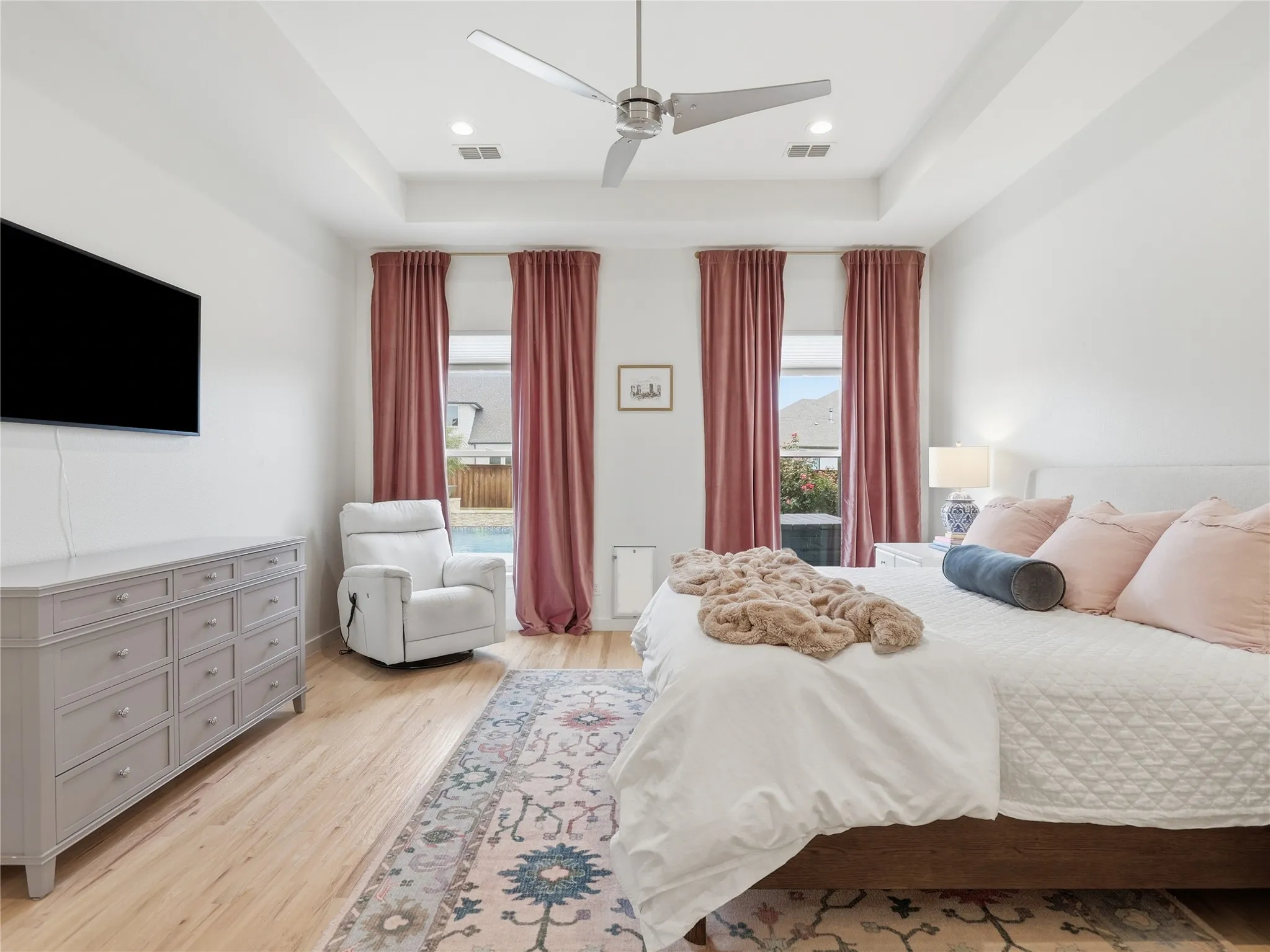 Single Family Residence For Sale in Denton County , 167 Stirling Drive, Argyle, Texas 76226, 4 Bedroom, 5 Bathroom, 3 Garage spaces, 3,387 Sqft, built in 2021, mls#21329275, Real Estate Agent in Argyle, Homes For Sale in Denton county, Homes For Sale in Argyle, Realtor in Argyle Texas, Real Estate Brokerage Independent Realty Texas, Luminita Cordes Realtor
