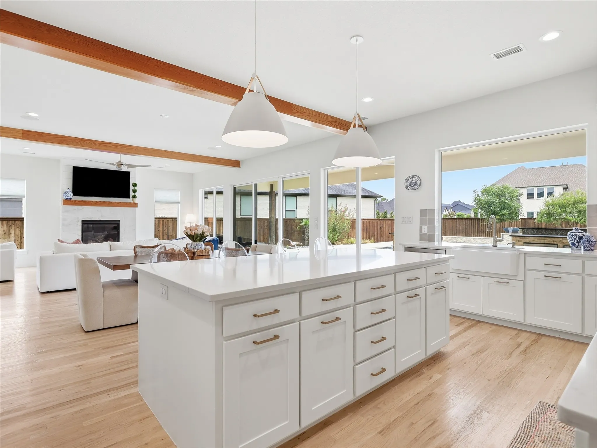 Single Family Residence For Sale in Denton County , 167 Stirling Drive, Argyle, Texas 76226, 4 Bedroom, 5 Bathroom, 3 Garage spaces, 3,387 Sqft, built in 2021, mls#21329275, Real Estate Agent in Argyle, Homes For Sale in Denton county, Homes For Sale in Argyle, Realtor in Argyle Texas, Real Estate Brokerage Independent Realty Texas, Luminita Cordes Realtor