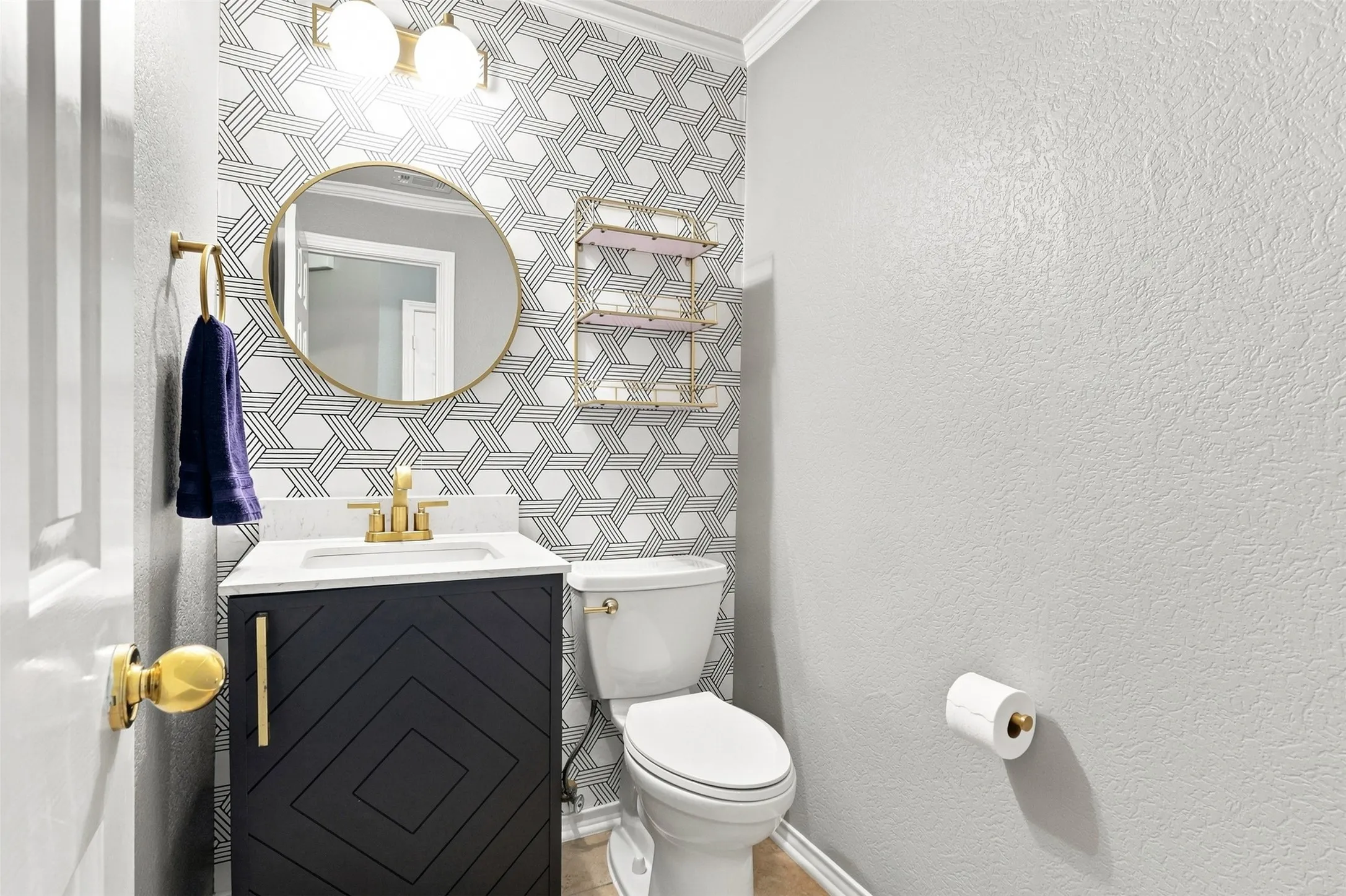 Powder bath