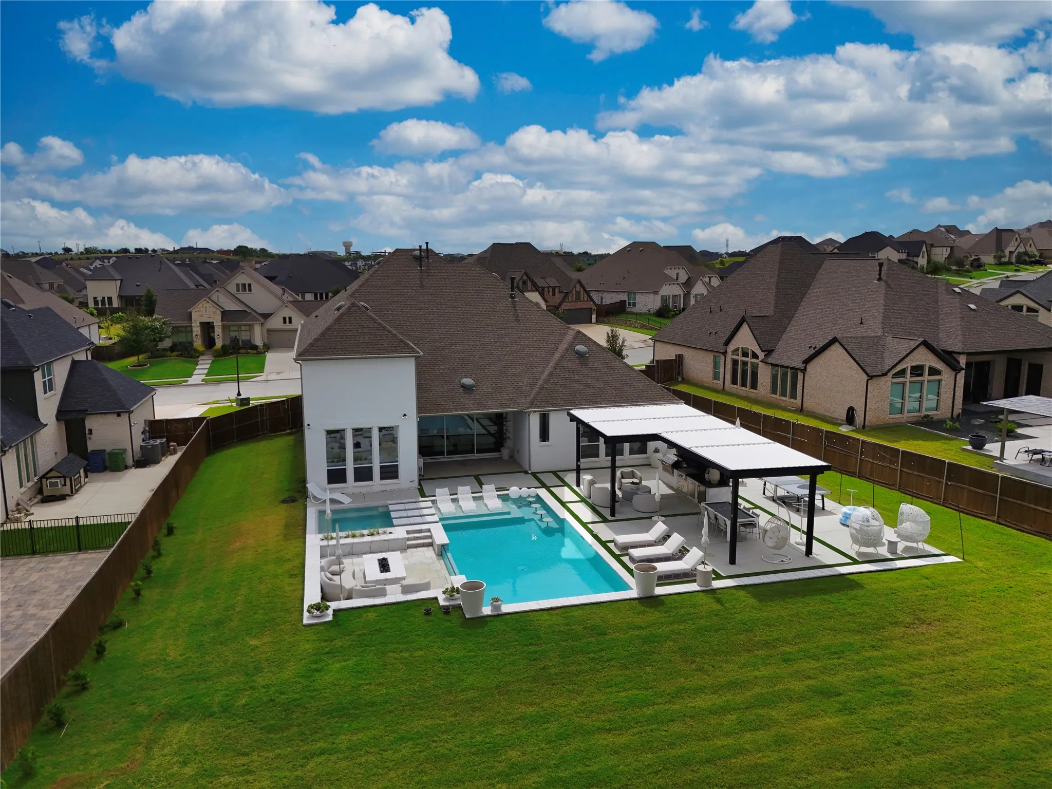 Single Family Residence For Sale in Tarrant County , 2028 Waterleaf Road, Haslet, Texas 76052, 4 Bedroom, 5 Bathroom, 3 Garage spaces, 4,144 Sqft, built in 2022, mls#21332307, Real Estate Agent in Haslet, Homes For Sale in Tarrant county, Homes For Sale in Haslet, Realtor in Haslet Texas, Real Estate Brokerage Independent Realty Texas, Luminita Cordes Realtor