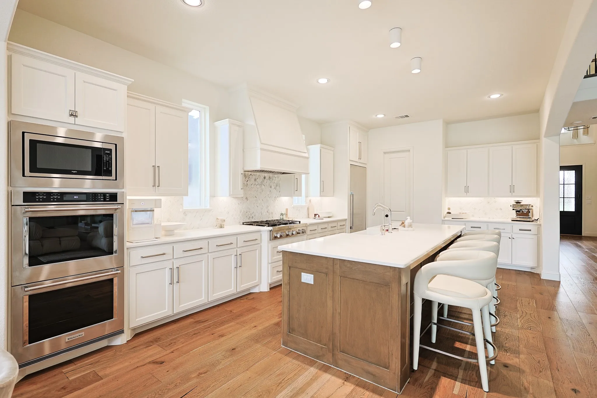 Single Family Residence For Sale in Tarrant County , 2028 Waterleaf Road, Haslet, Texas 76052, 4 Bedroom, 5 Bathroom, 3 Garage spaces, 4,144 Sqft, built in 2022, mls#21332307, Real Estate Agent in Haslet, Homes For Sale in Tarrant county, Homes For Sale in Haslet, Realtor in Haslet Texas, Real Estate Brokerage Independent Realty Texas, Luminita Cordes Realtor