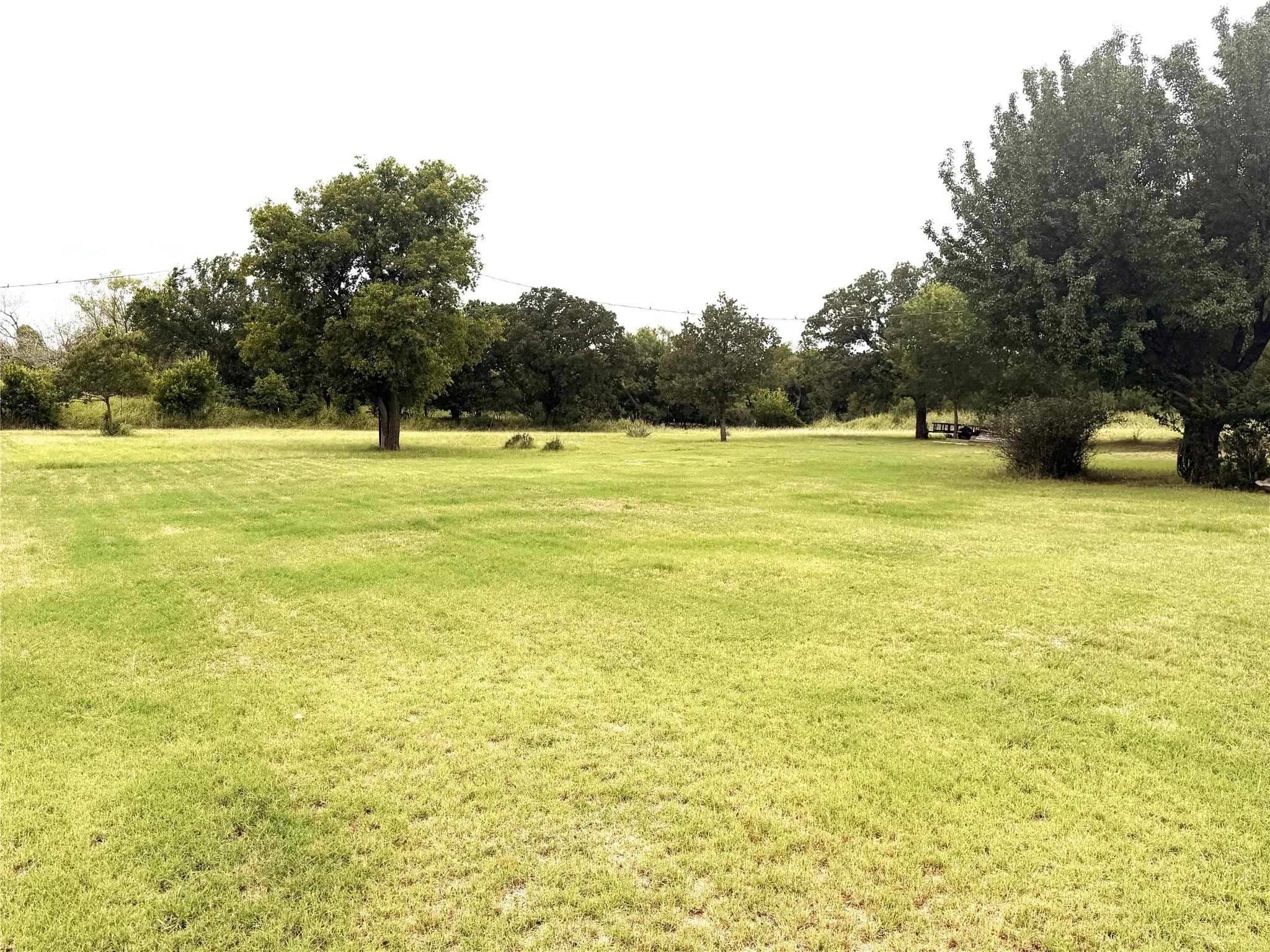 Single Family Residence For Sale in Eastland County , 709 W Saint Charles Street, Eastland, Texas 76448, 3 Bedroom, 1 Bathroom, Garage spaces, 1,628 Sqft, built in 1935, mls#21332485, Real Estate Agent in Eastland, Homes For Sale in Eastland county, Homes For Sale in Eastland, Realtor in Eastland Texas, Real Estate Brokerage Independent Realty Texas, Luminita Cordes Realtor