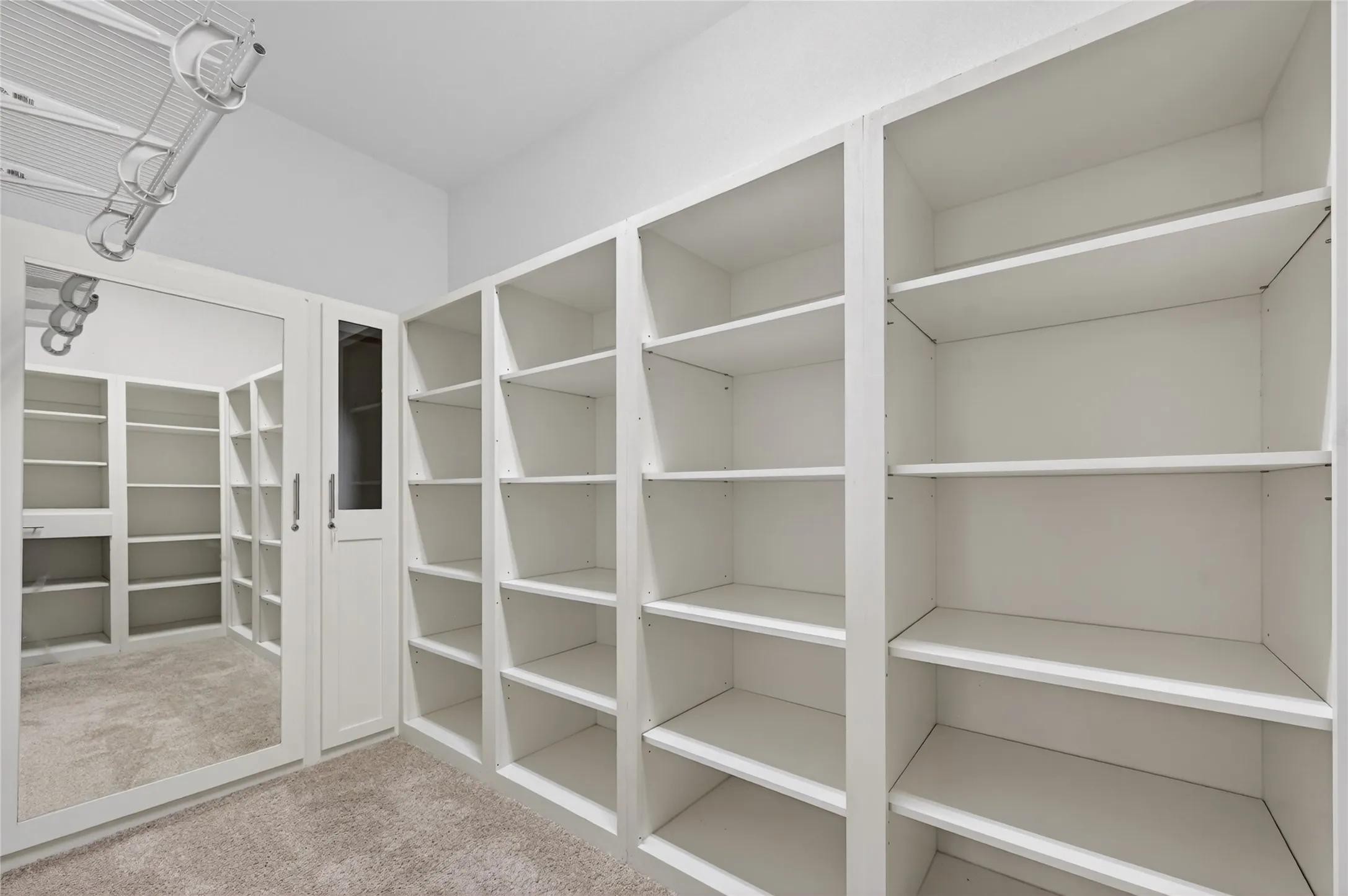 Single Family Residence For Sale in Denton County , 1009 Spinks Court, Flower Mound, Texas 75028, 5 Bedroom, 4 Bathroom, 3 Garage spaces, 4,465 Sqft, built in 2014, mls#21332546, Real Estate Agent in Flower Mound, Homes For Sale in Denton county, Homes For Sale in Flower Mound, Realtor in Flower Mound Texas, Real Estate Brokerage Independent Realty Texas, Luminita Cordes Realtor